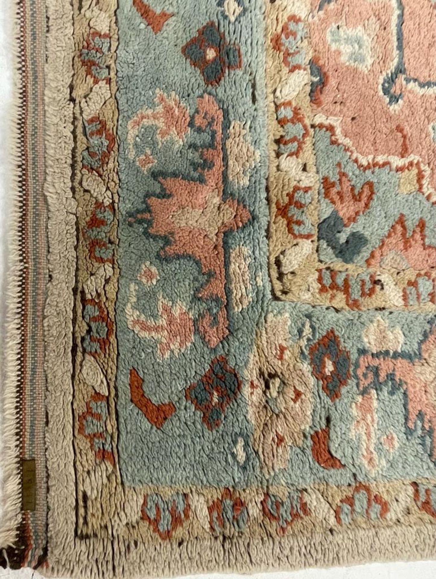 LARGE MID CENTURY TURKISH FLOOR CARPET RUG - Image 3 of 5