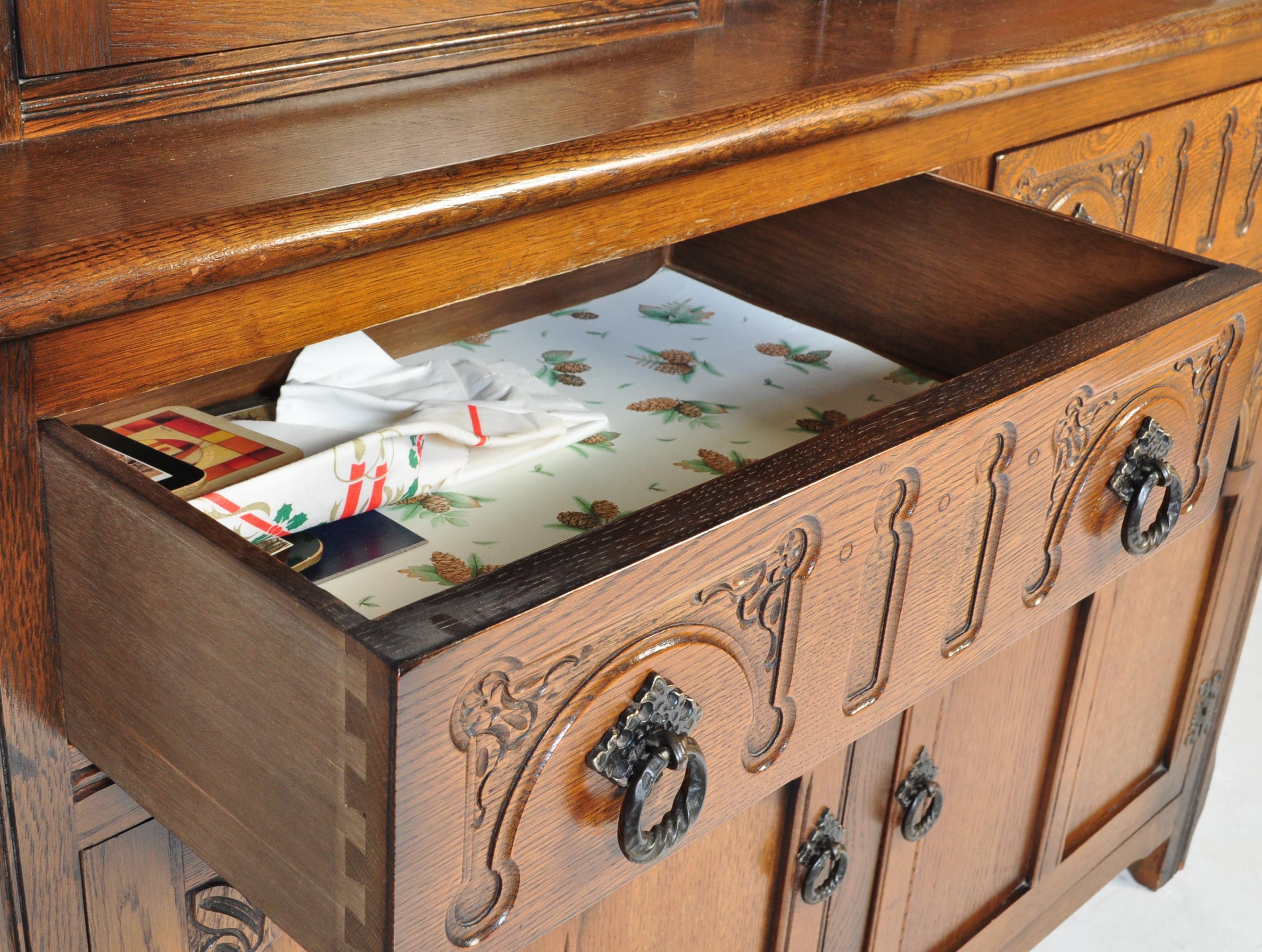 OLD CHARM WOOD BROS - SOLID OAK COURT CUPBOARD SIDEBOARD - Image 5 of 7