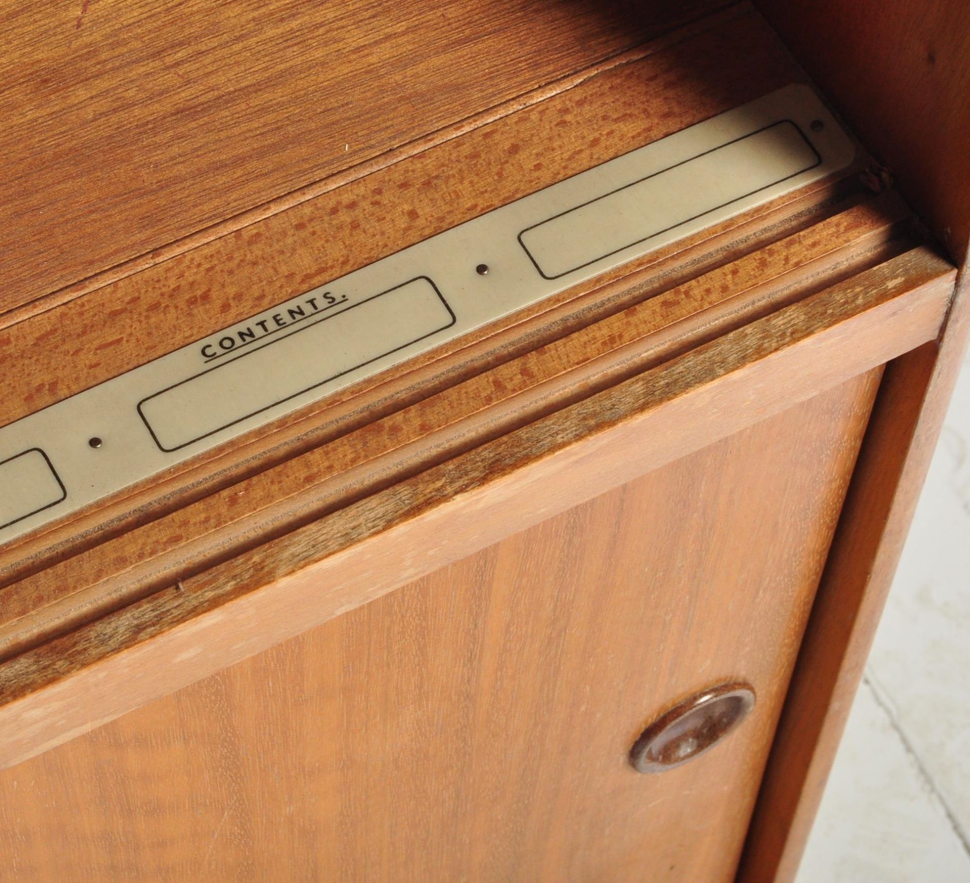 MID CENTURY TEAK WOOD RETRO SIDE CABINET BOOKCASE - Image 5 of 5