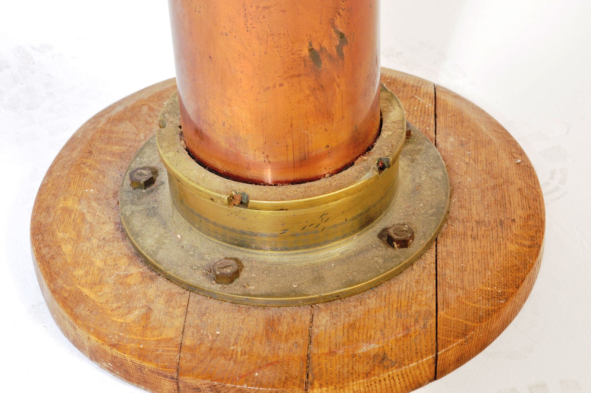 20TH CENTURY BESPOKE ARTILLERY SHELL UMBRELLA STAND - Image 2 of 4