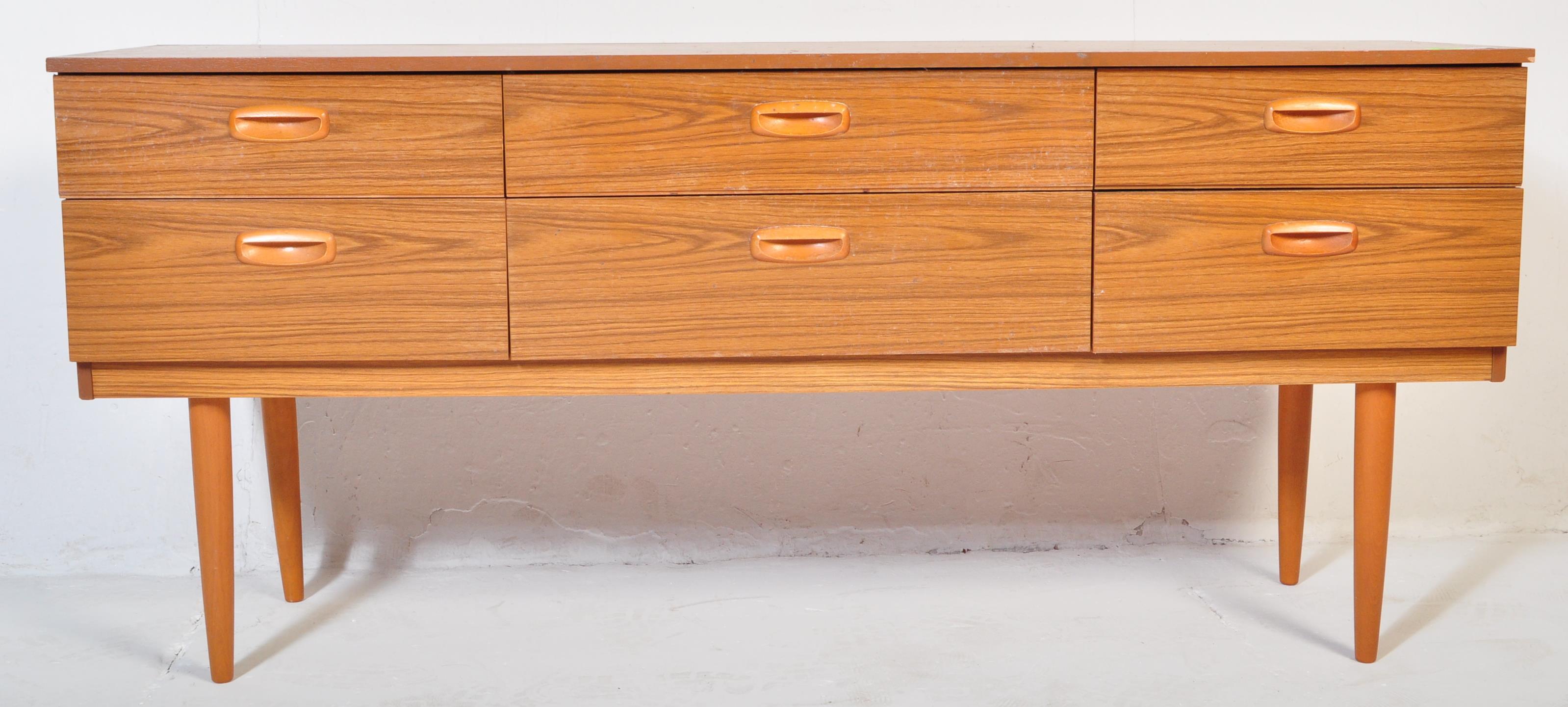 RETO MID CENTURY TEAK CHEST OF DRAWERS / SIDEBOARD - Image 3 of 5