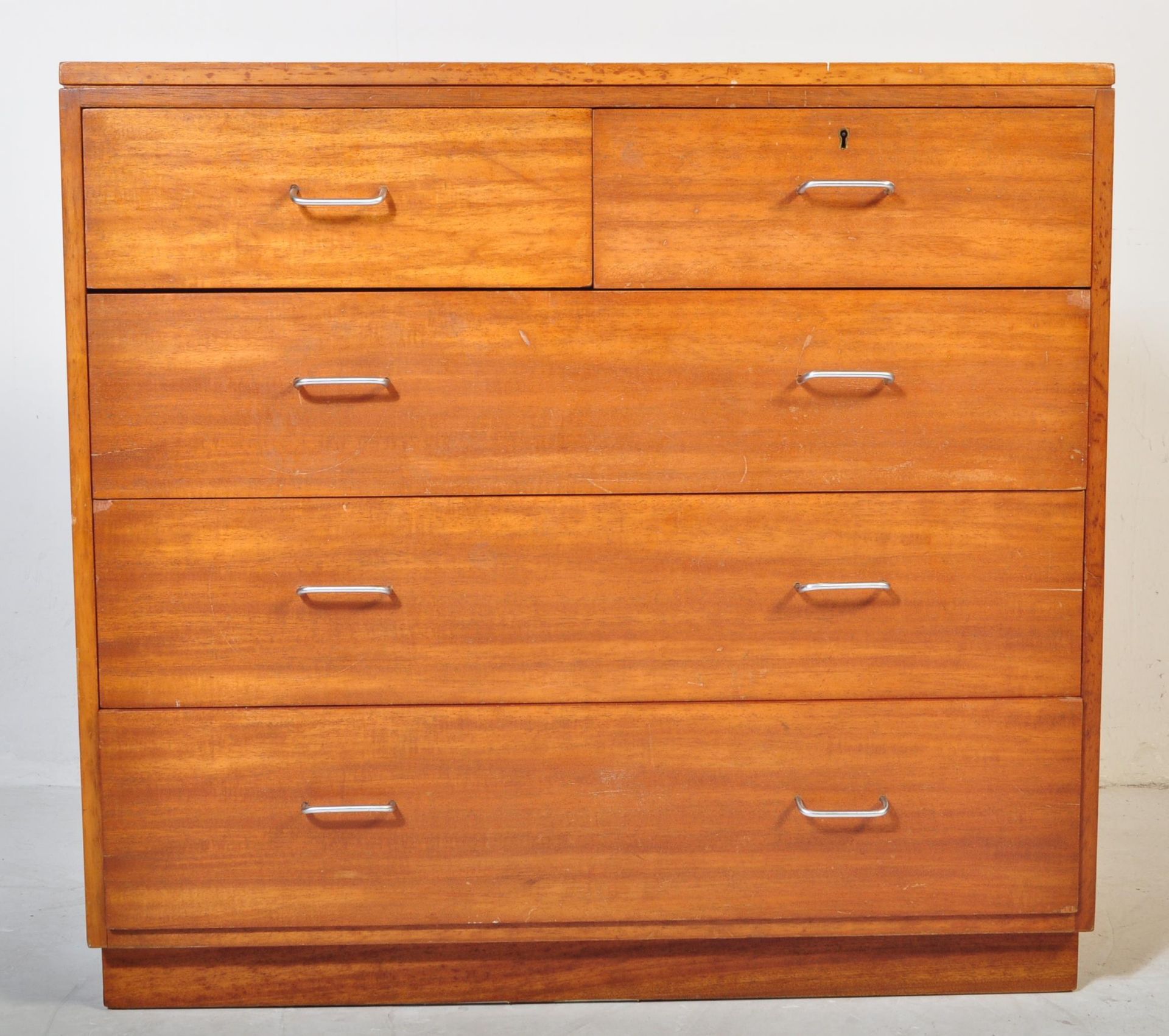 BEAUTILITY RETRO CHEST OF DRAWERS - Image 3 of 6
