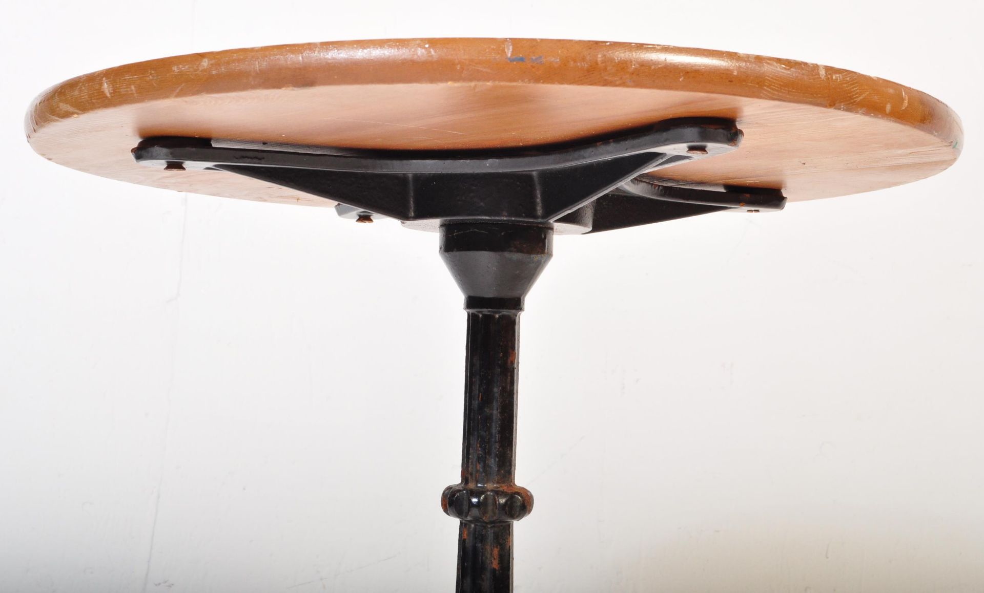 20TH CENTURY COALBROOKDALE MANNER CAST METAL TABLE - Image 5 of 5