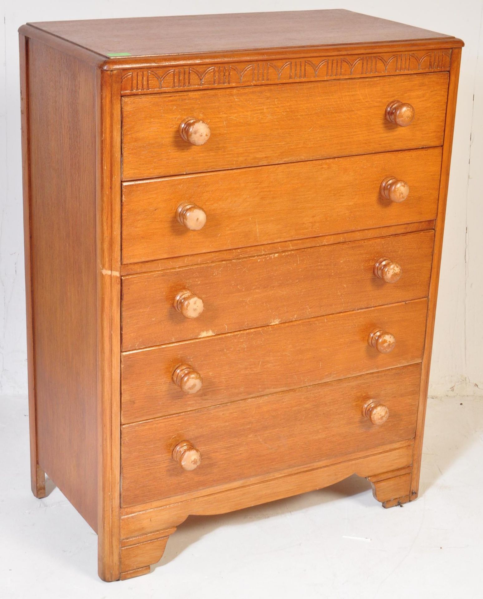 VINTAGE CIRCA 1940S LIGHT OAK CHEST OF DRAWERS - Image 2 of 5