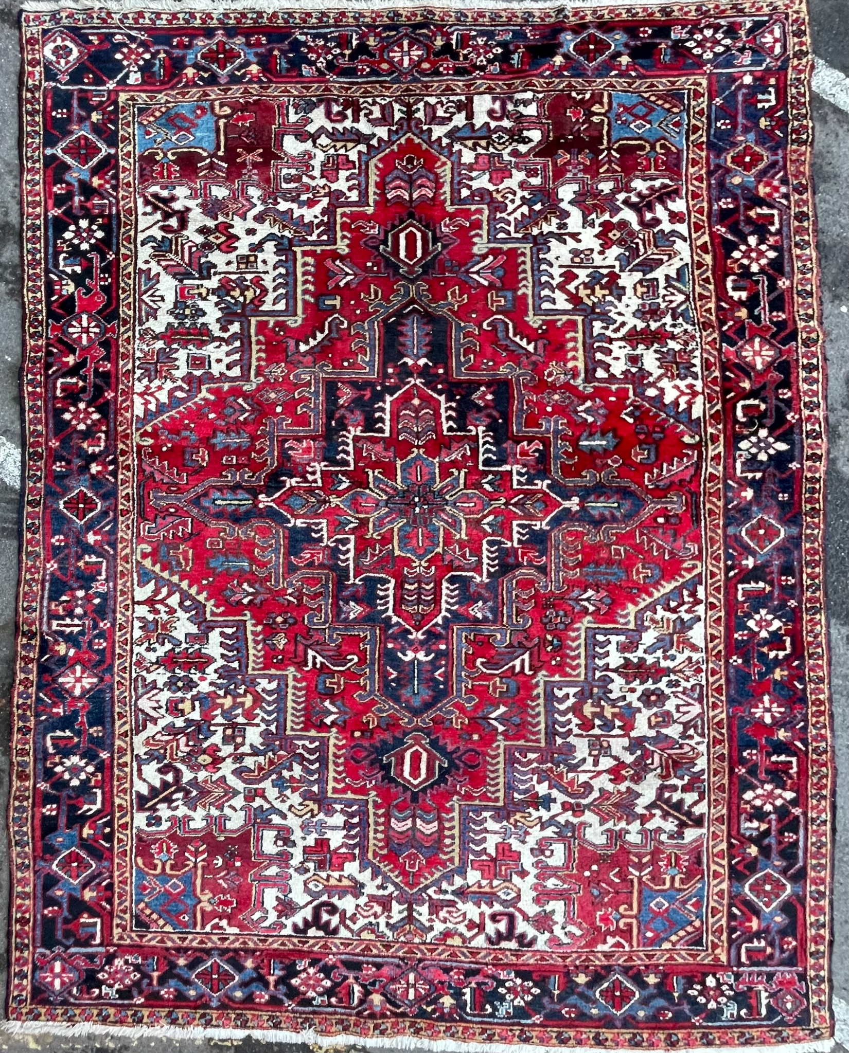 MID 20TH CENTURY PERSIAN ISLAMIC HERIZ FLOOR RUG