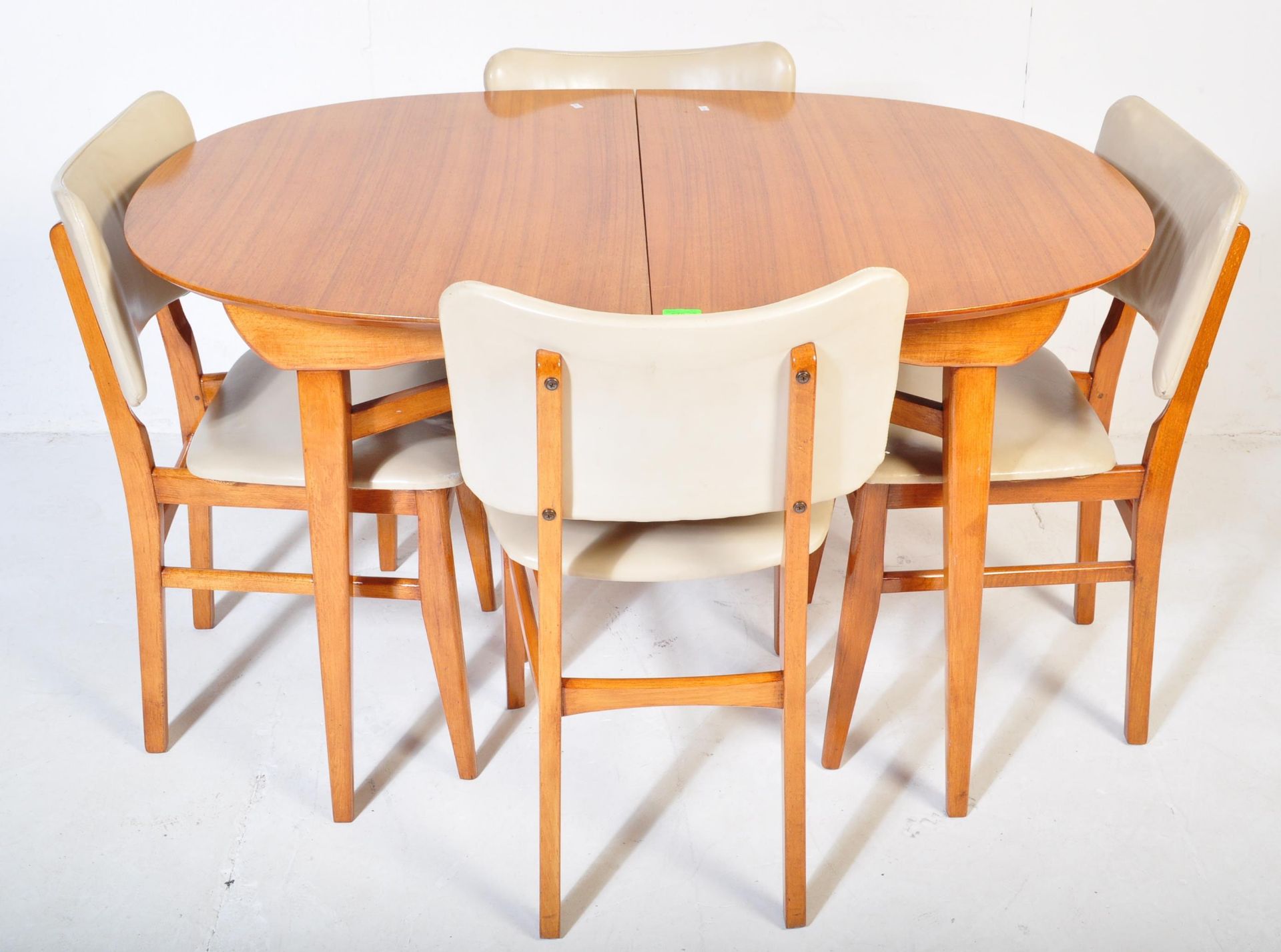 MID 20TH CENTURY TEAK EXTENDING DINING TABLE W/ CHAIRS - Image 2 of 7