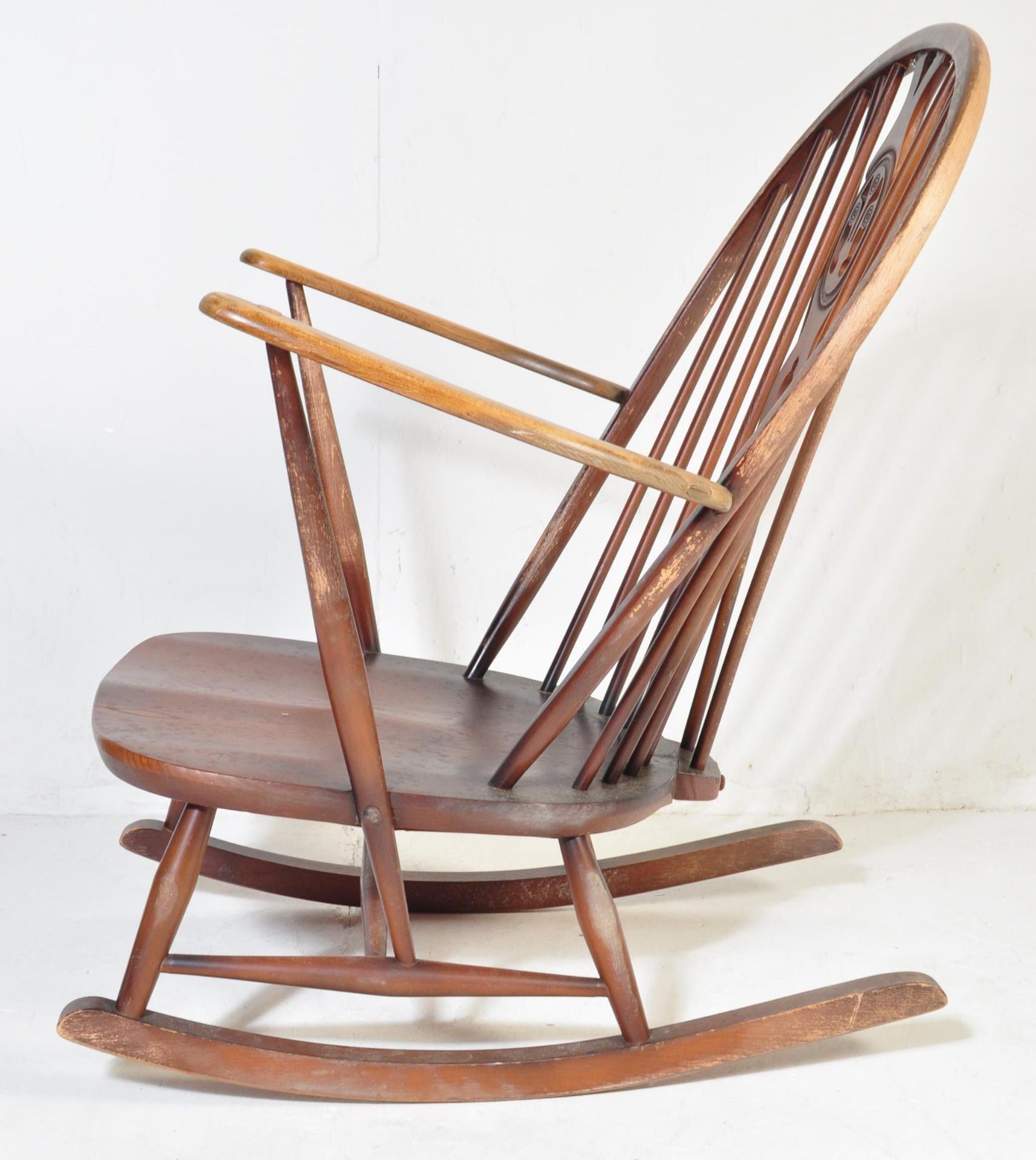 MID CENTURY BEECH & ELM WHEELBACK ROCKING CHAIR - Image 4 of 5