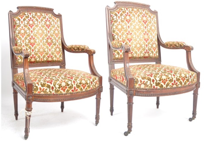 PAIR OF 19TH CENTURY FRENCH LOUIS REVIVAL FAUTEUIL ARMCHAIRS