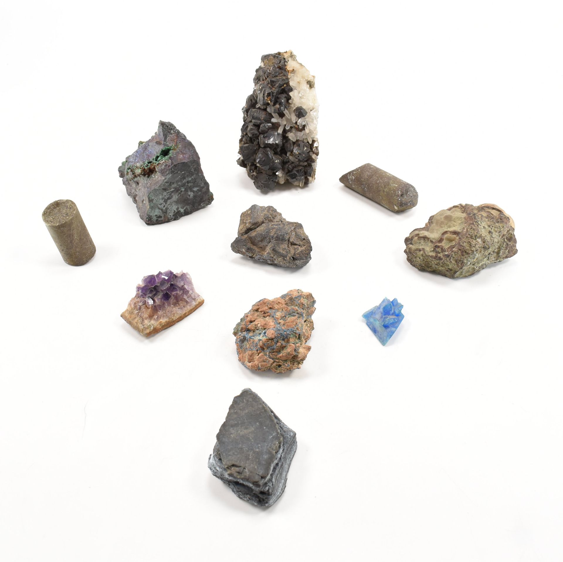 NATURAL HISTORY - ASSORTED MINERAL SPECIMENS - Image 2 of 12