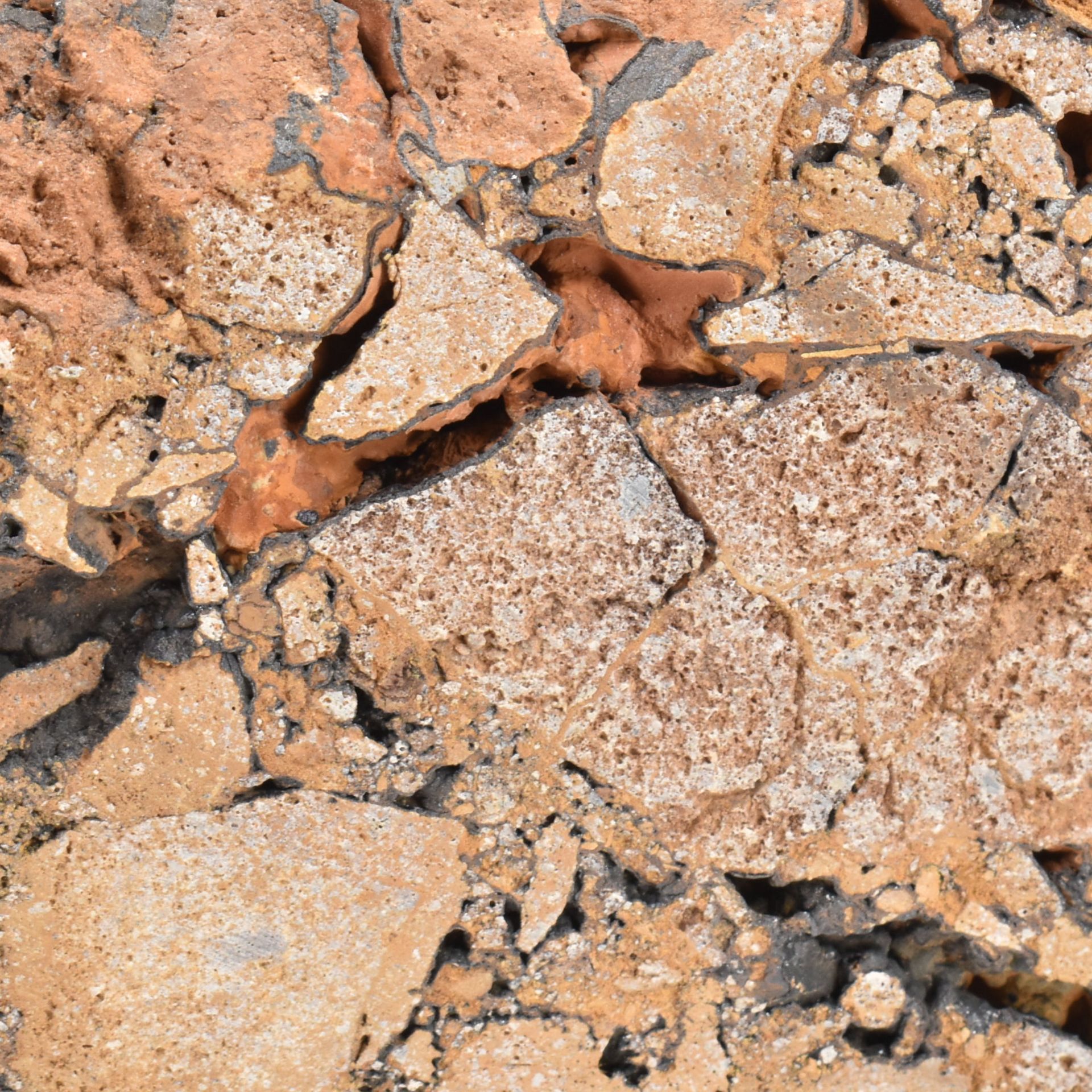 NATURAL HISTORY - ASSORTED MINERAL SPECIMENS - Image 3 of 3