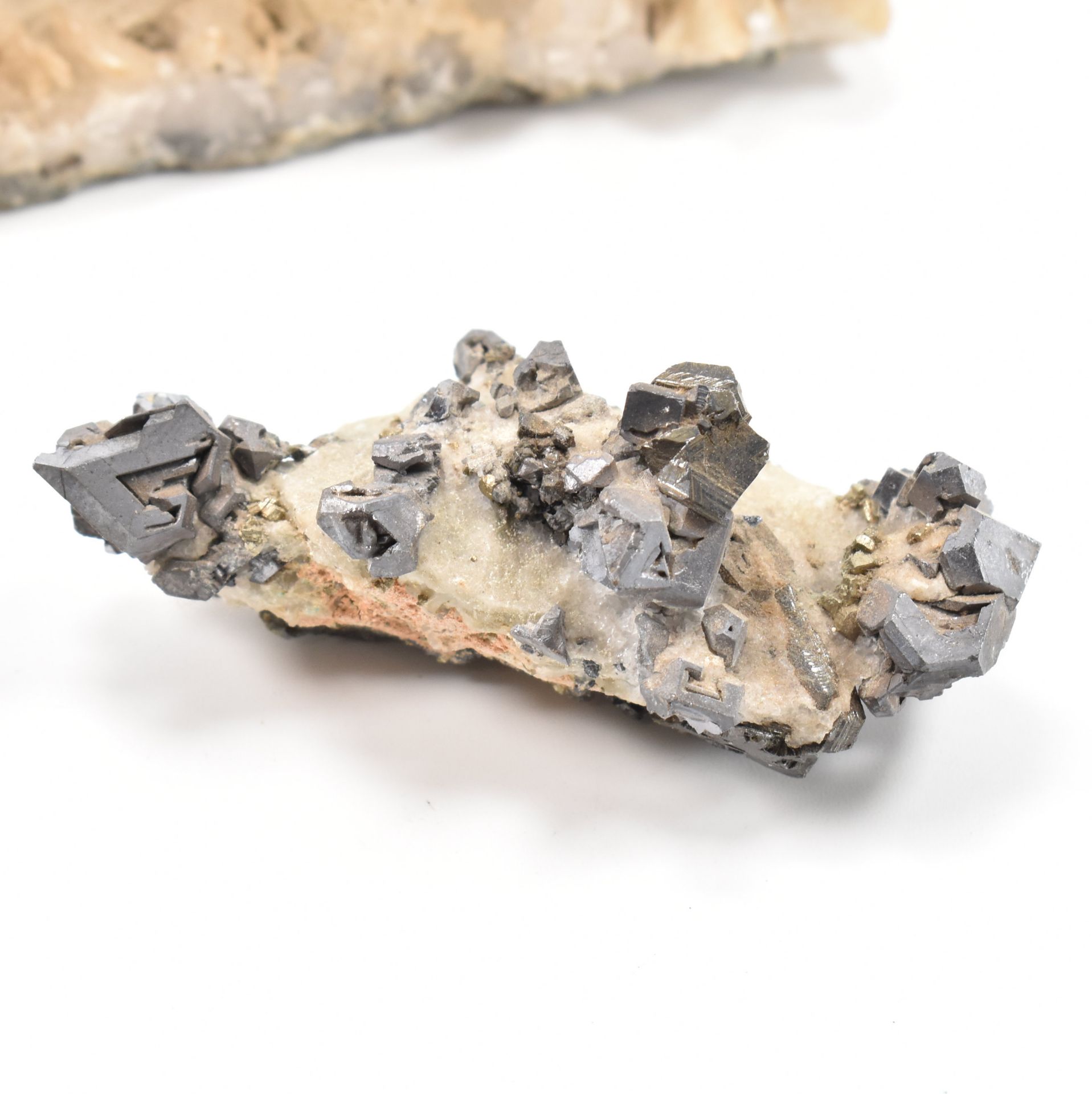 NATURAL HISTORY - ASSORTED MINERAL SPECIMENS - Image 6 of 9