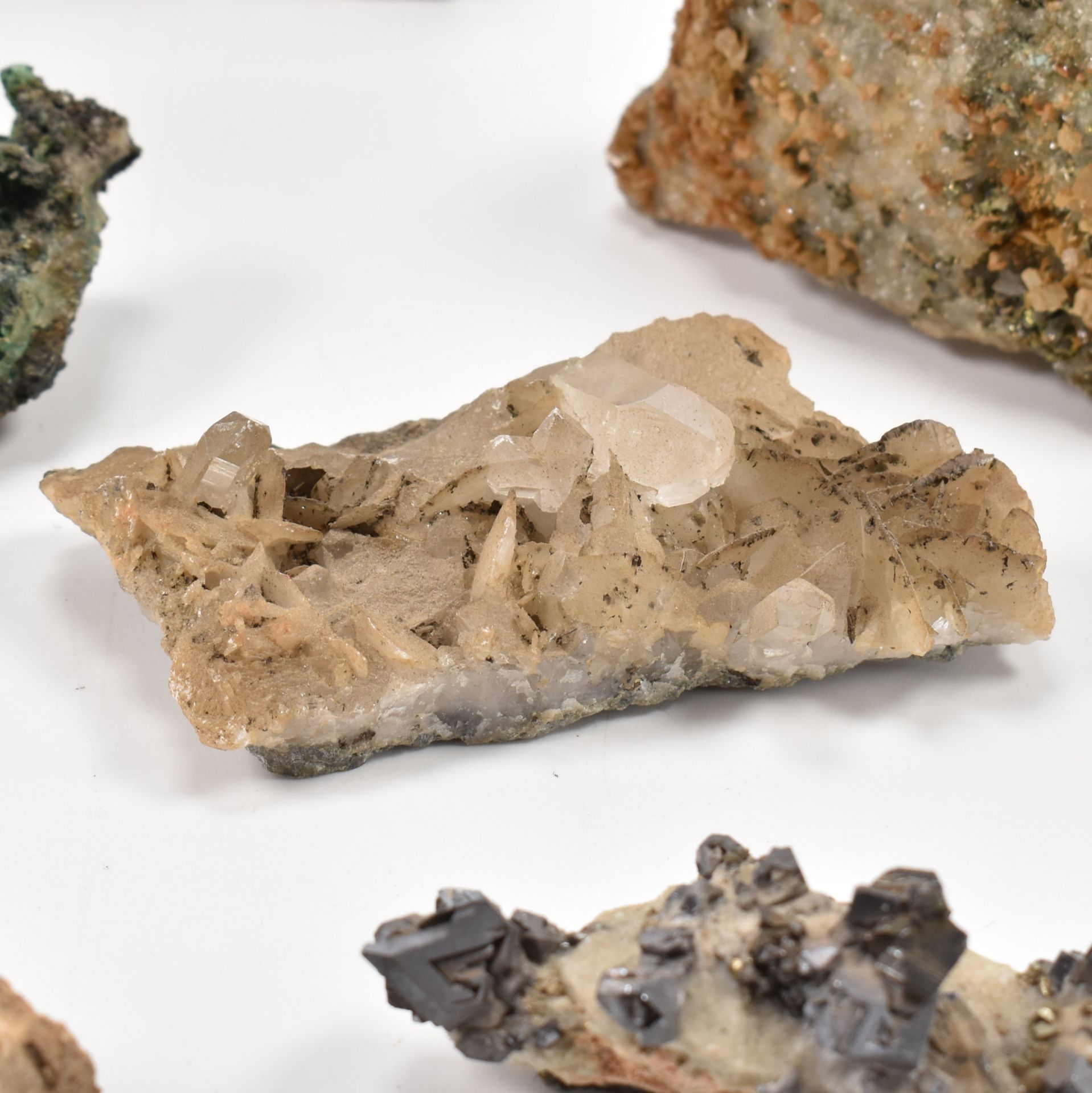 NATURAL HISTORY - ASSORTED MINERAL SPECIMENS - Image 5 of 9