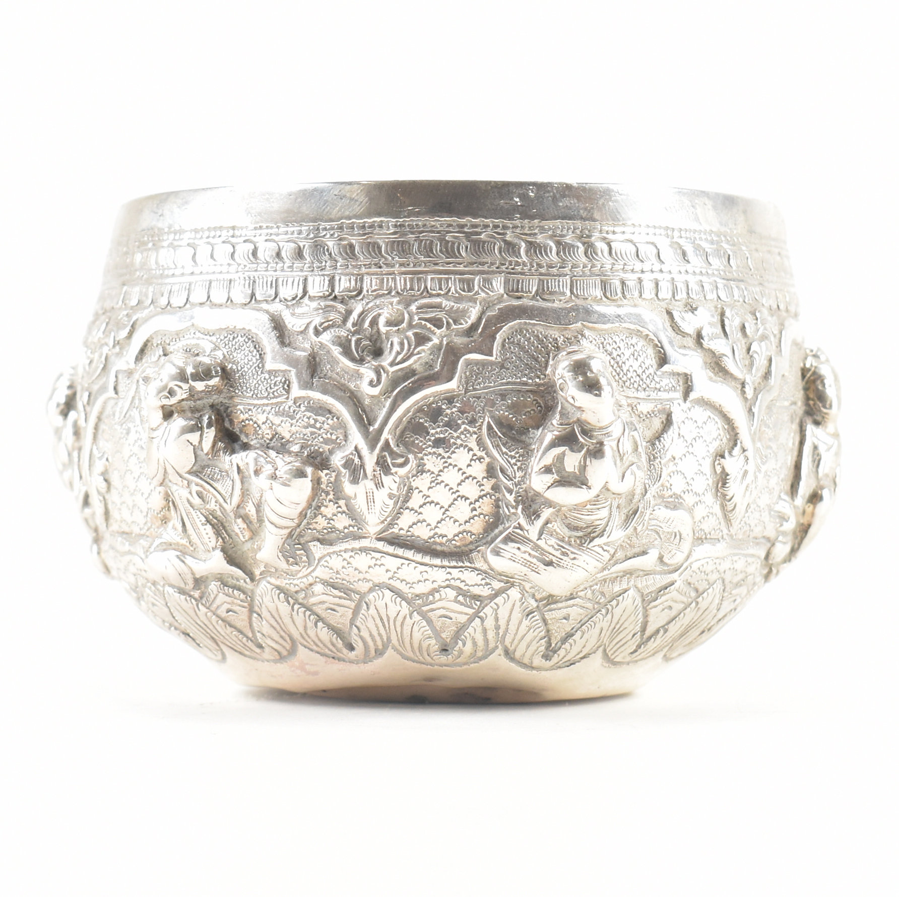 BURMESE SILVER REPOUSSÉ BOWL - Image 2 of 6