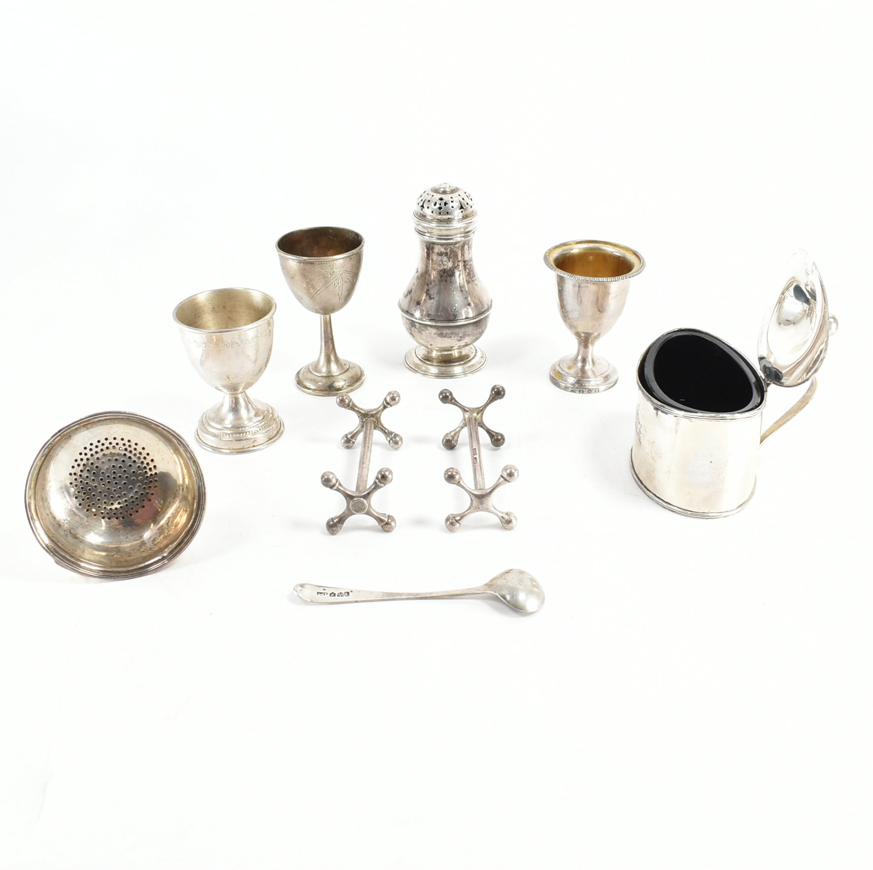 COLLECTION OF ASSORTED GEORGIAN & LATER SILVER TABLE WARES - Image 2 of 8