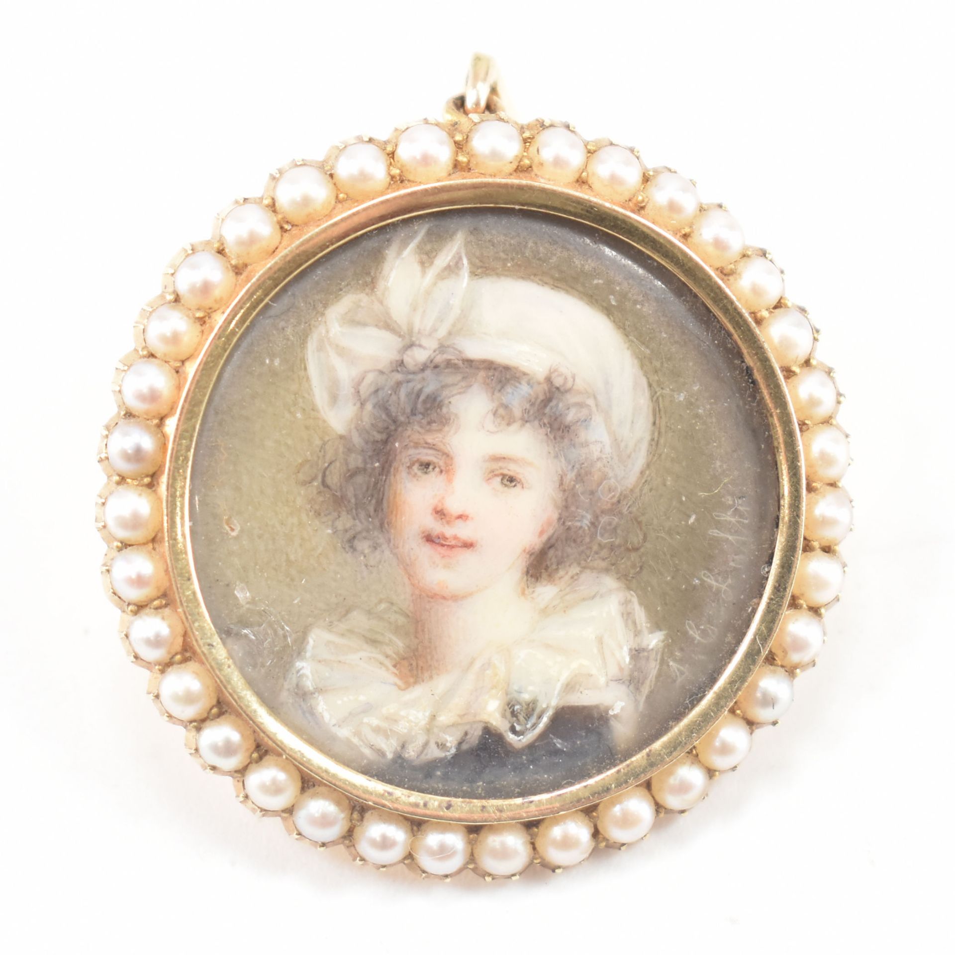 A CORSI LALLI - 18CT GOLD & PEARL PORTRAIT PANEL BROOCH