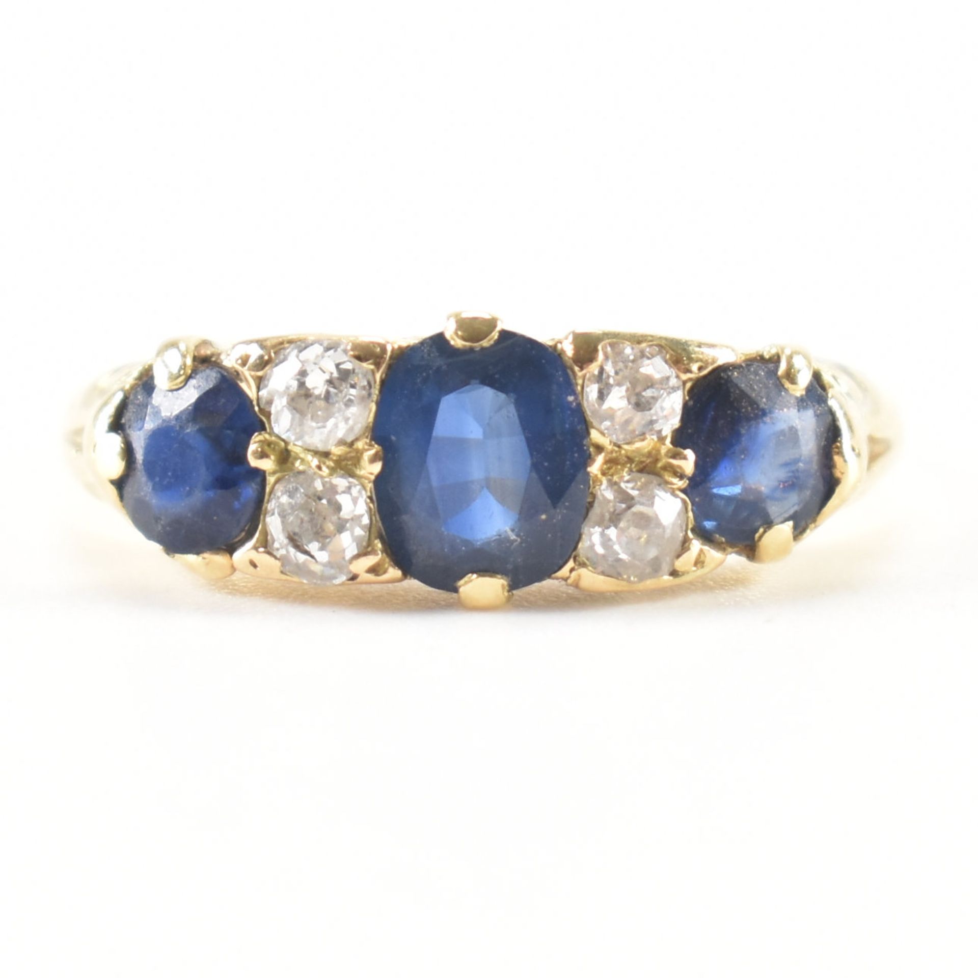 EDWARDIAN GOLD SAPPHIRE & DIAMOND RING