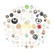 COLLECTION OF ASSORTED COSTUME JEWELLERY RINGS & NECKLACE PENDANTS