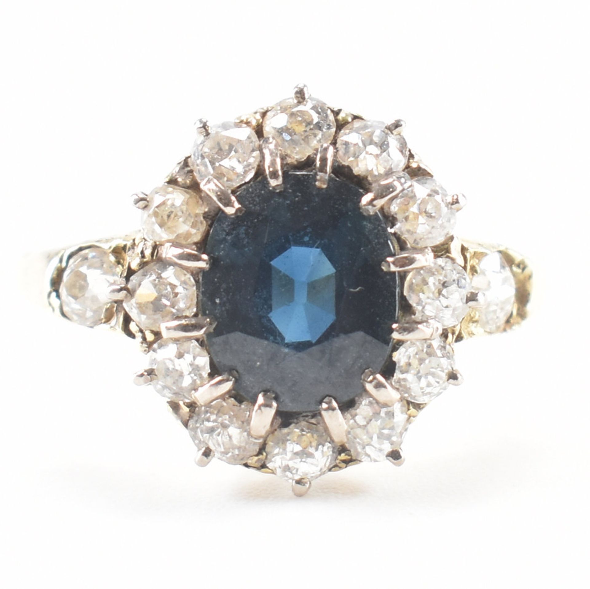 VICTORIAN SAPPHIRE & DIAMOND CLUSTER RING