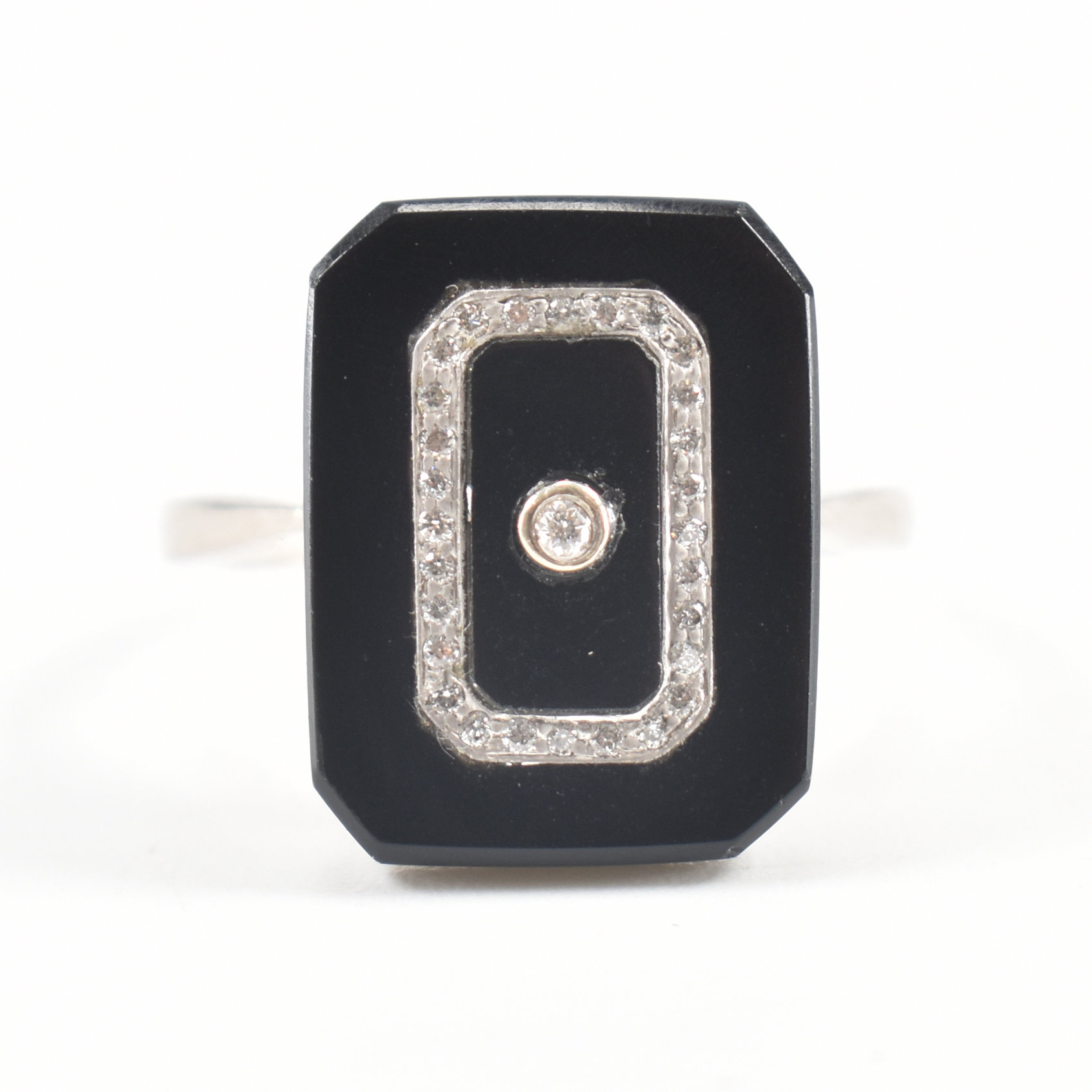 ART DECO ENAMEL & DIAMOND PANEL RING