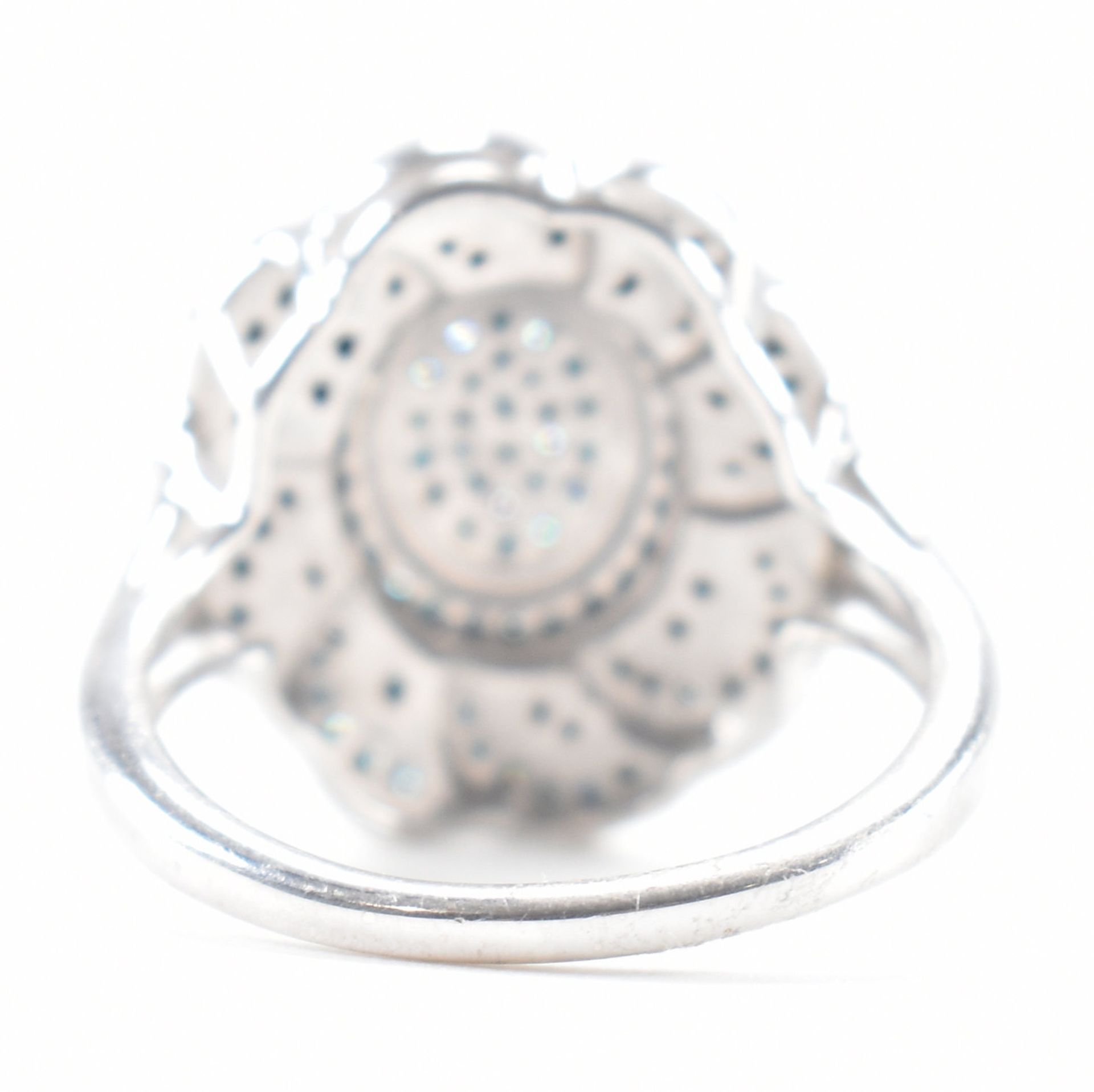 SILVER & BLUE DIAMOND FLORAL CUSTER RING - Bild 3 aus 11