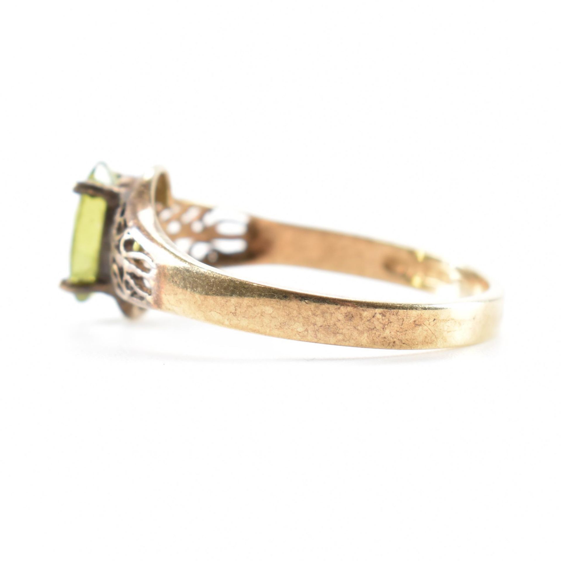 HALLMARKED 9CT GOLD & PERIDOT SOLITAIRE RING - Image 2 of 8