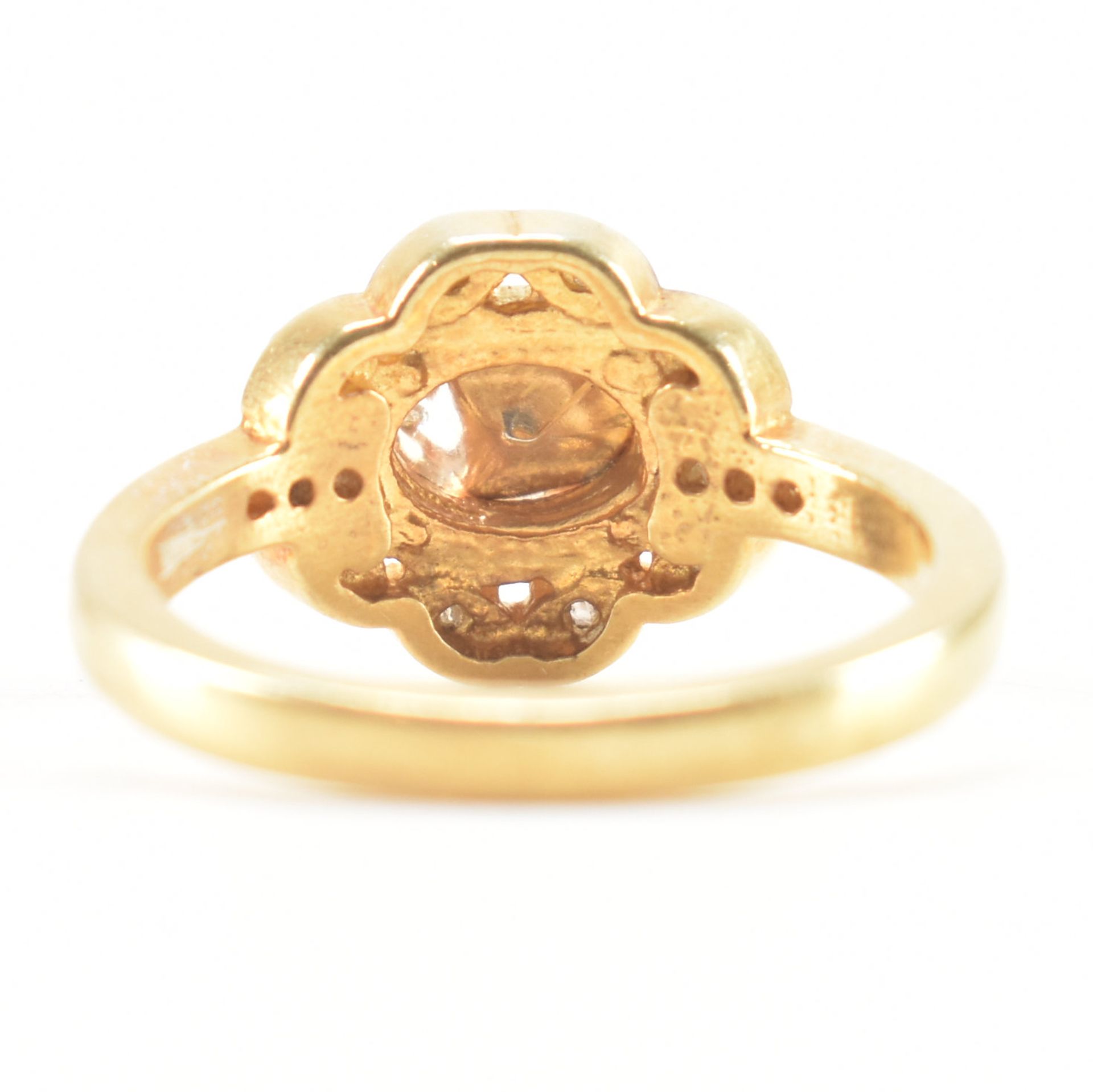 VINTAGE GOLD & ROUGH DIAMOND RING - Image 4 of 7
