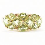 HALLMARKED 9CT GOLD & PERIDOT CLUSTER RING