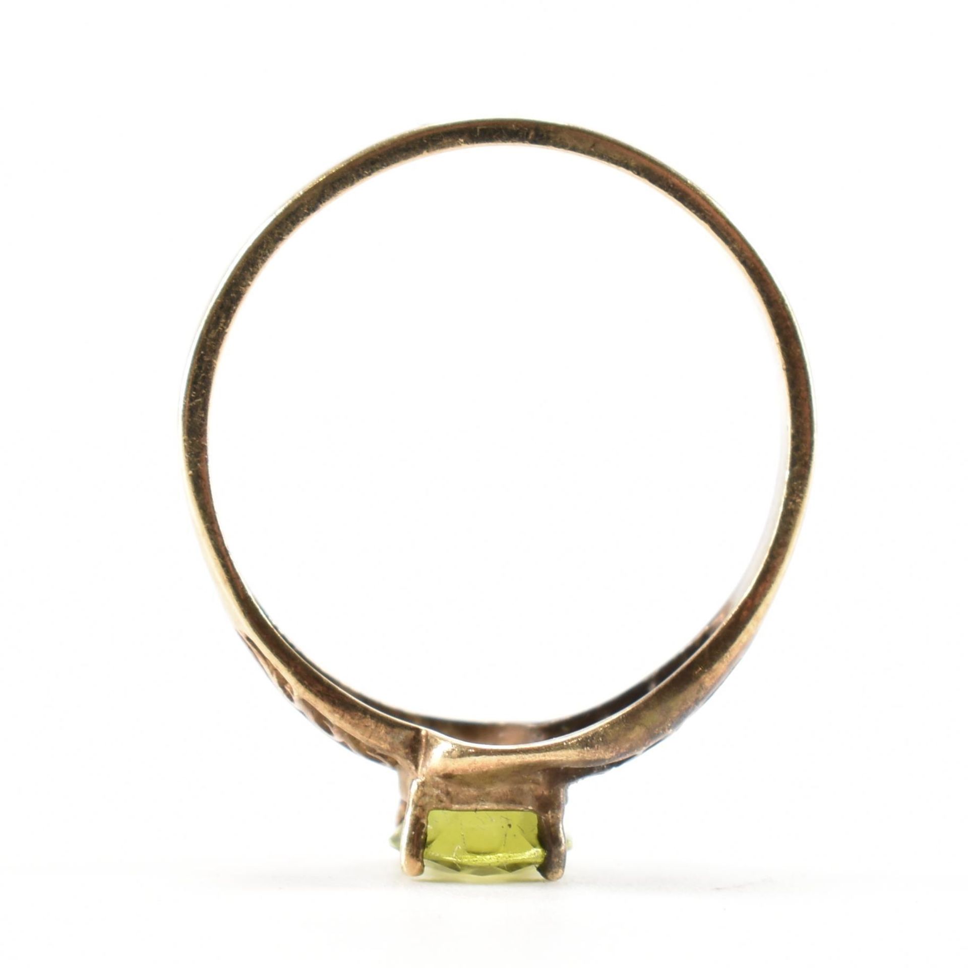 HALLMARKED 9CT GOLD & PERIDOT SOLITAIRE RING - Image 6 of 8