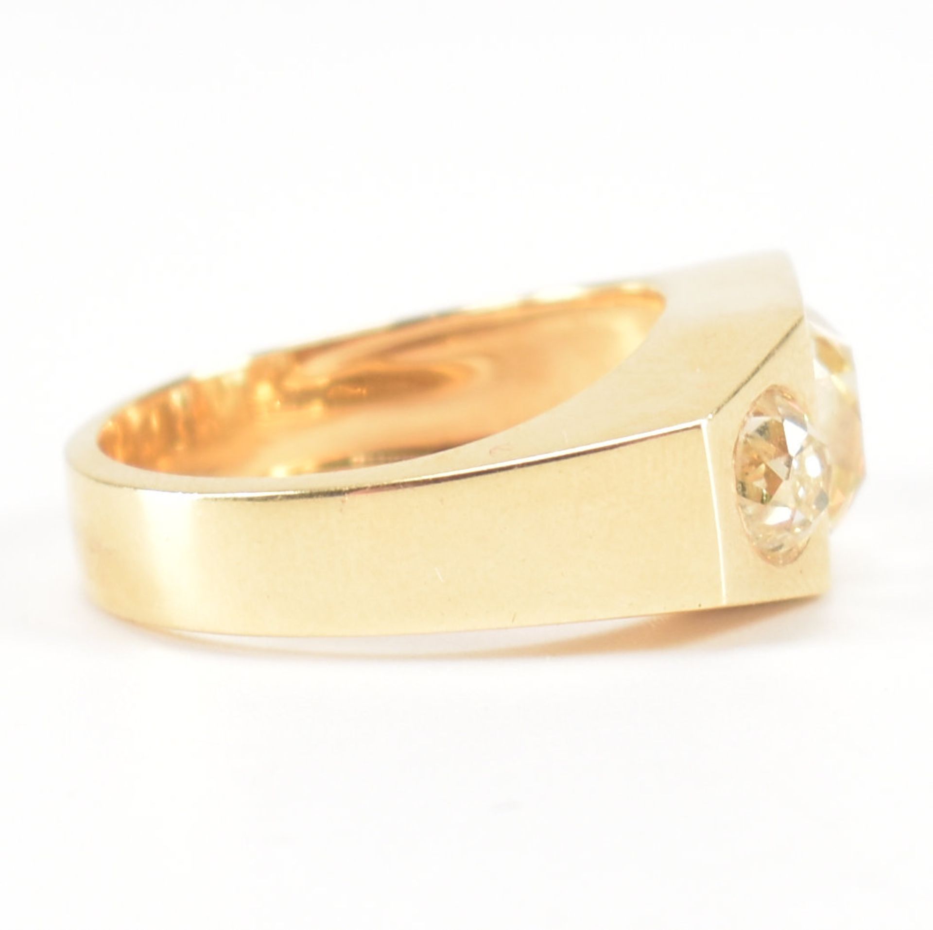 RETRO 18CT GOLD & FANCY LIGHT YELLOW DIAMOND THREE STONE RING - Bild 5 aus 11