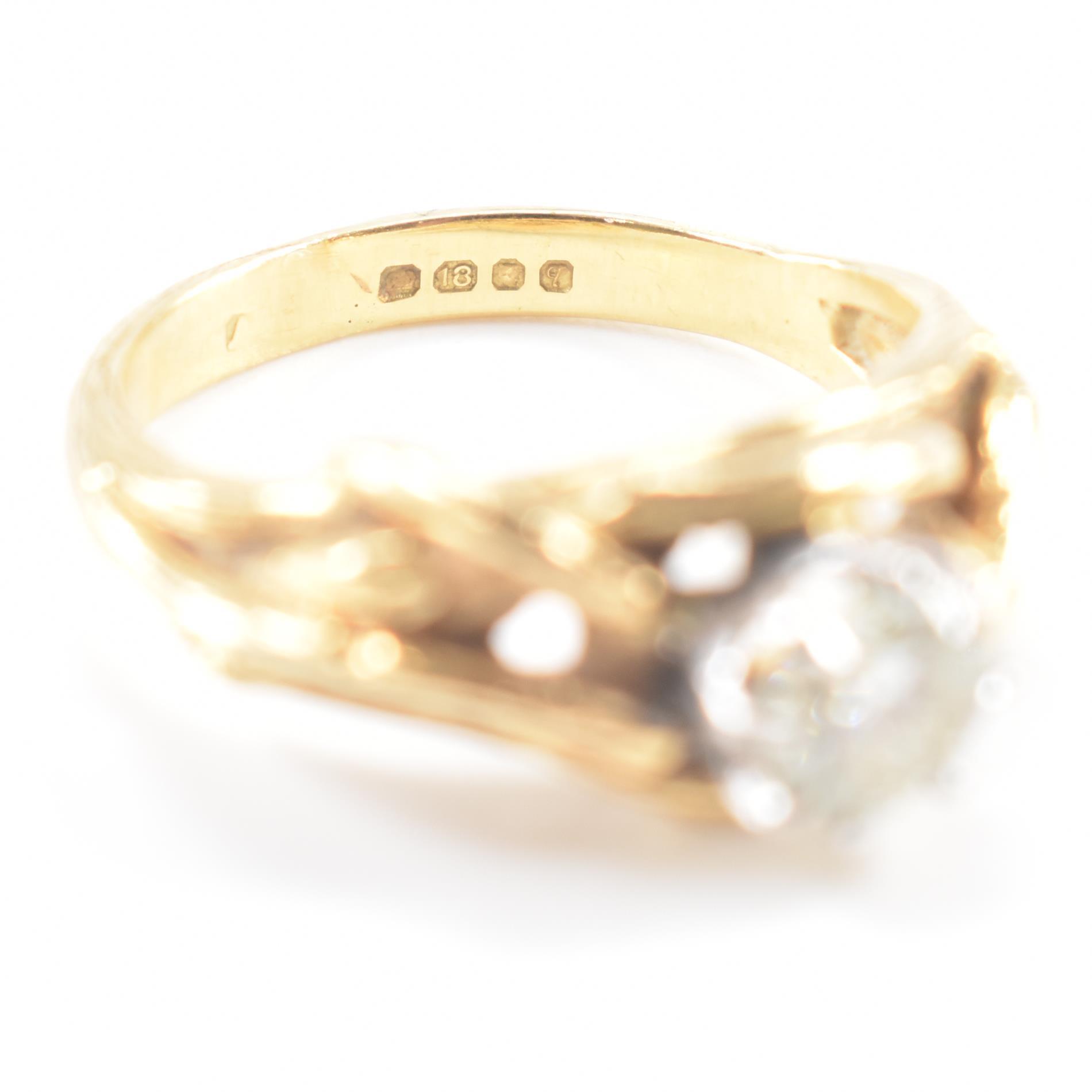 HALLMARKED 18CT GOLD & DIAMOND RING - Image 7 of 8