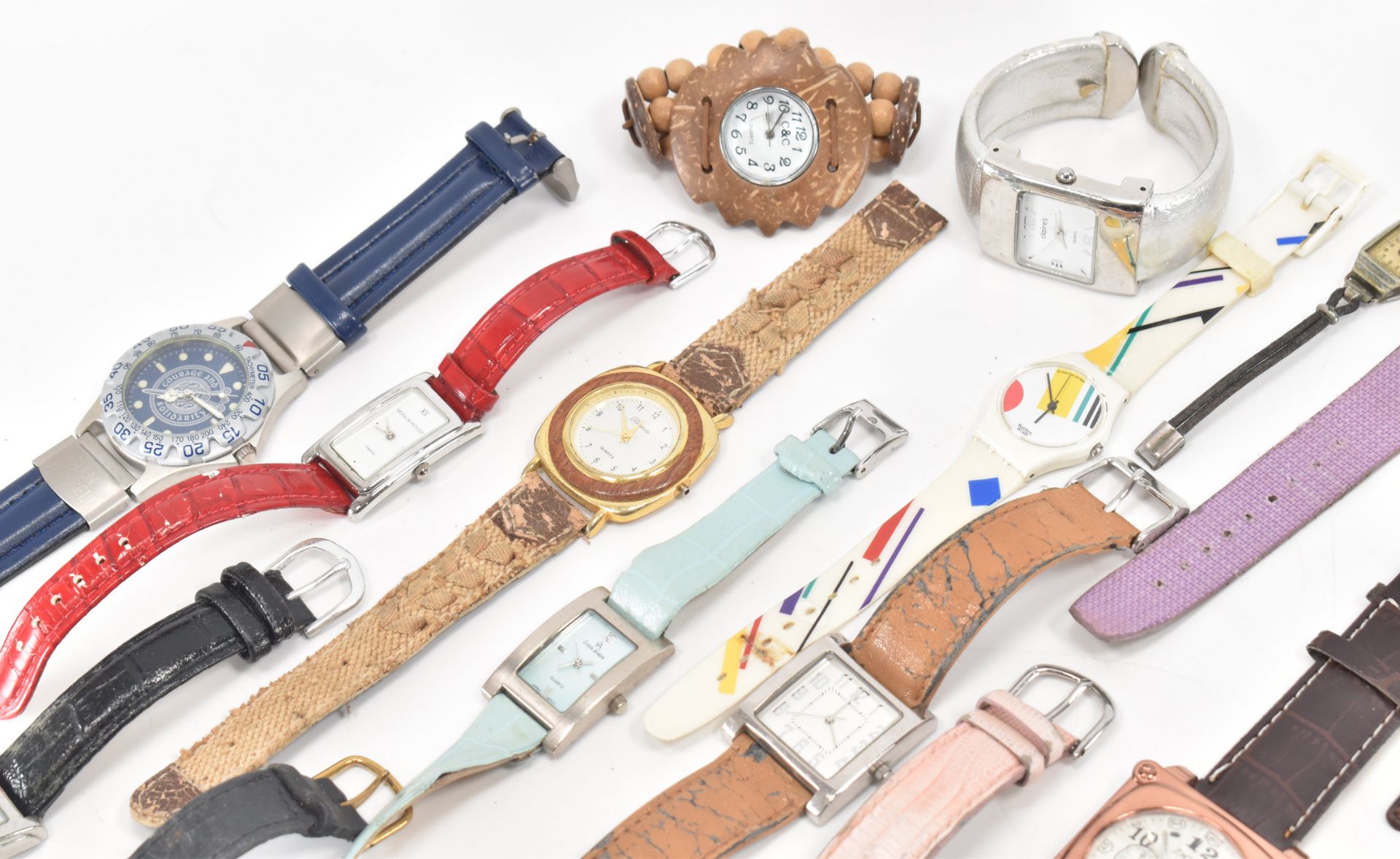 COLLECTION OF ASSORTED COSTUME JEWELLERY WRISTWATCHES - Image 5 of 9