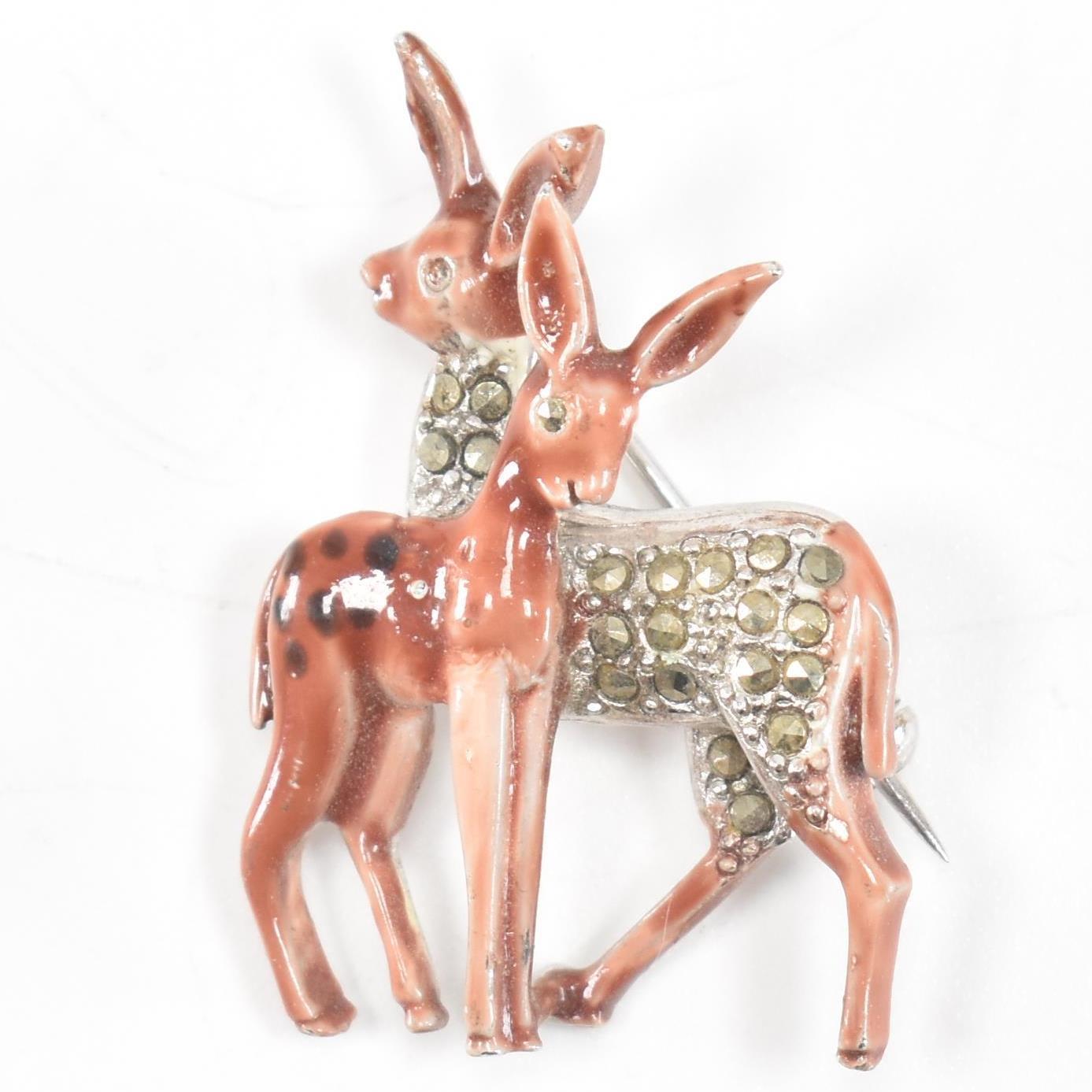 COLLECTION OF ASSORTED COSTUME JEWELLERY ANIMAL BROOCH PINS - Image 4 of 5