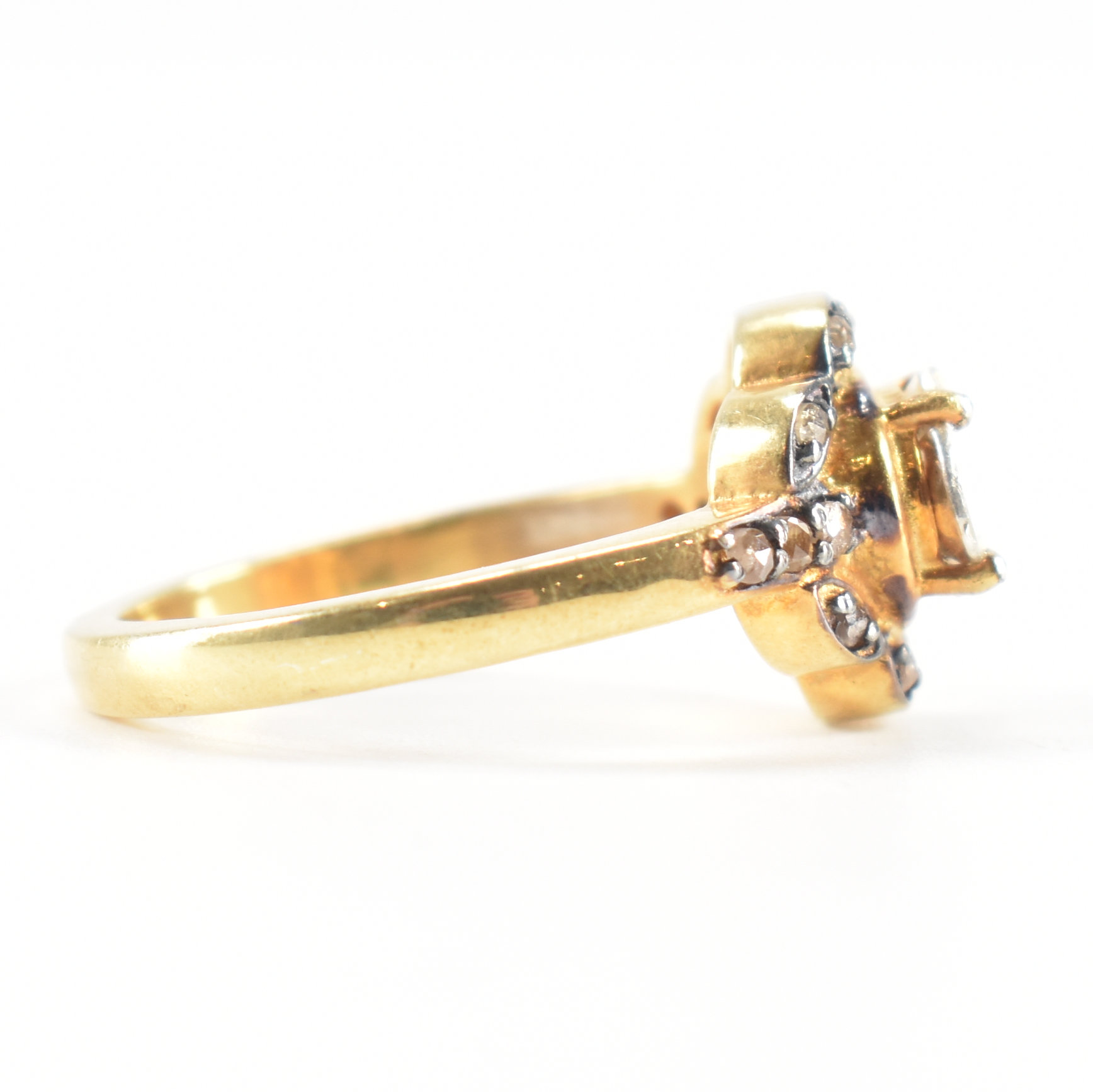 VINTAGE GOLD & ROUGH DIAMOND RING - Image 5 of 7