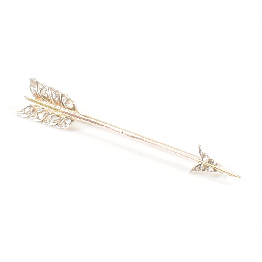 VICTORIAN GOLD & DIAMOND ARROW BROOCH PIN - Image 2 of 7