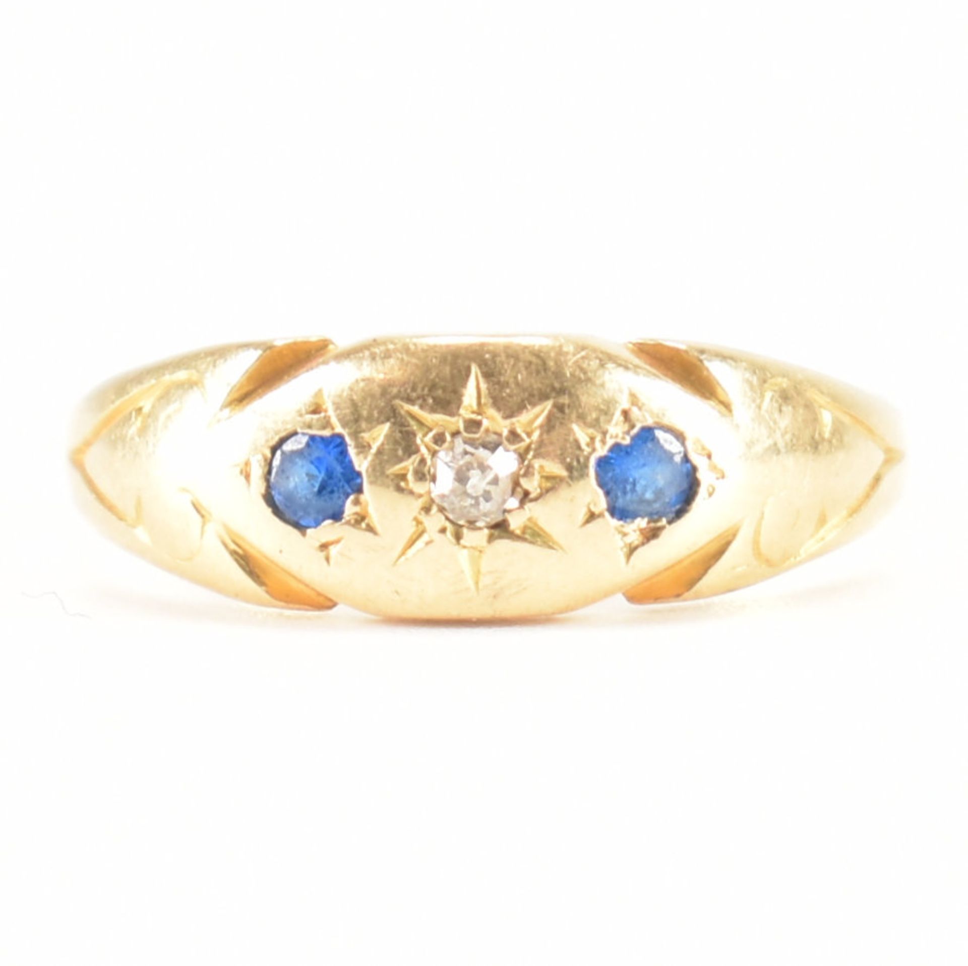 HALLMARKED 18CT GOLD DIAMOND & BLUE STONE RING