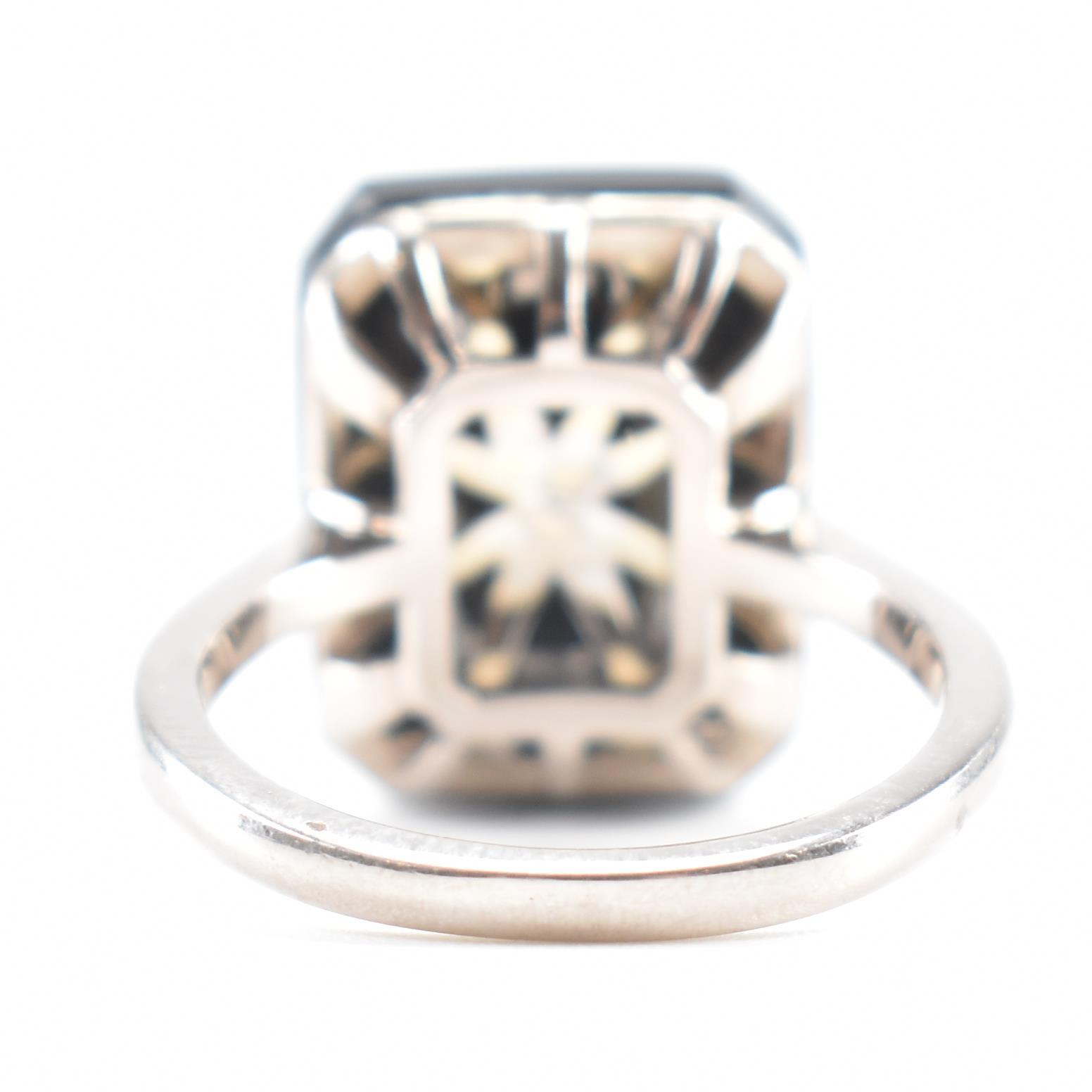 ART DECO ENAMEL & DIAMOND PANEL RING - Image 3 of 7