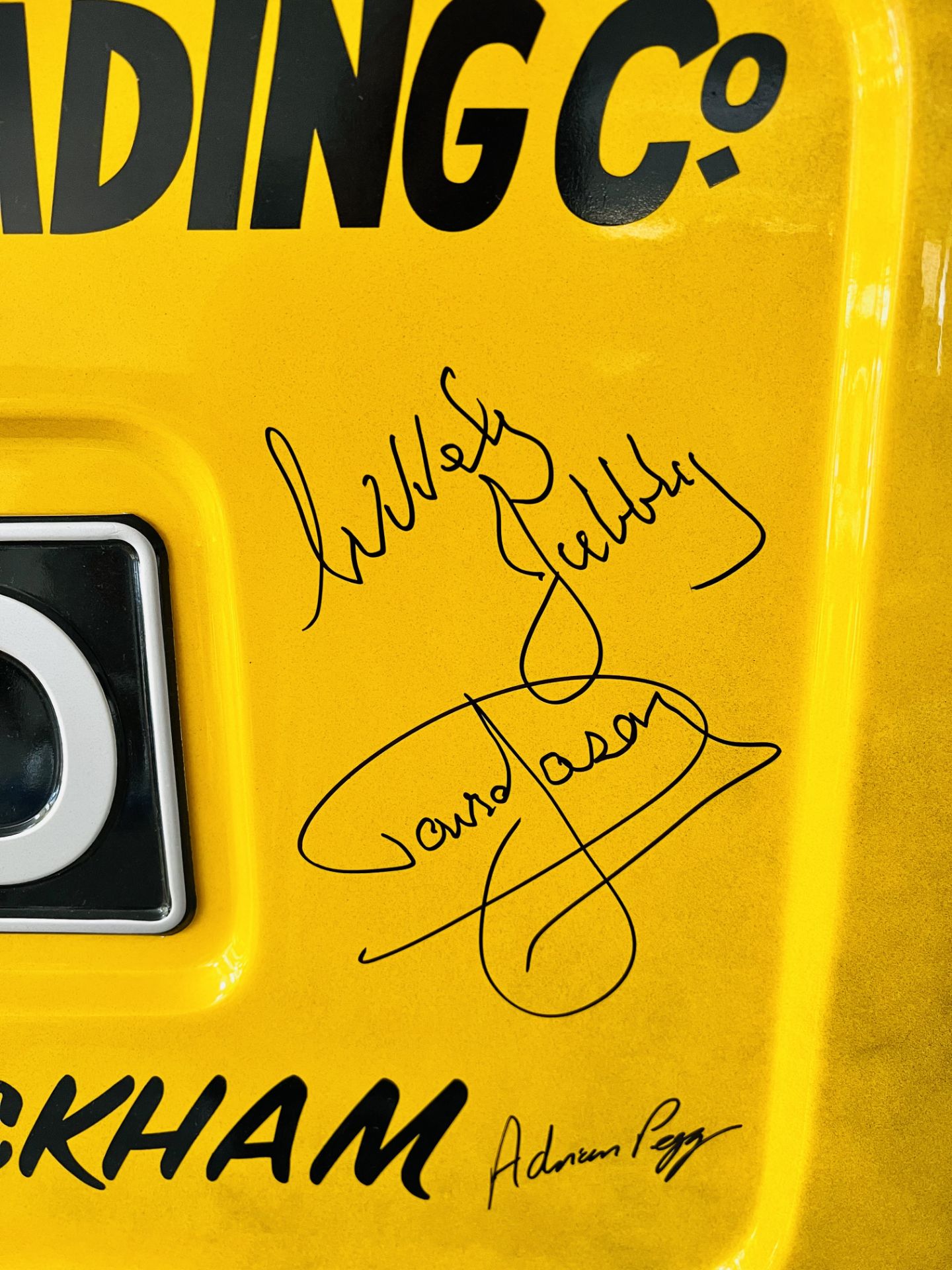 ONLY FOOLS & HORSES - DAVID JASON + CAST SIGNED VAN DOOR - Image 4 of 11