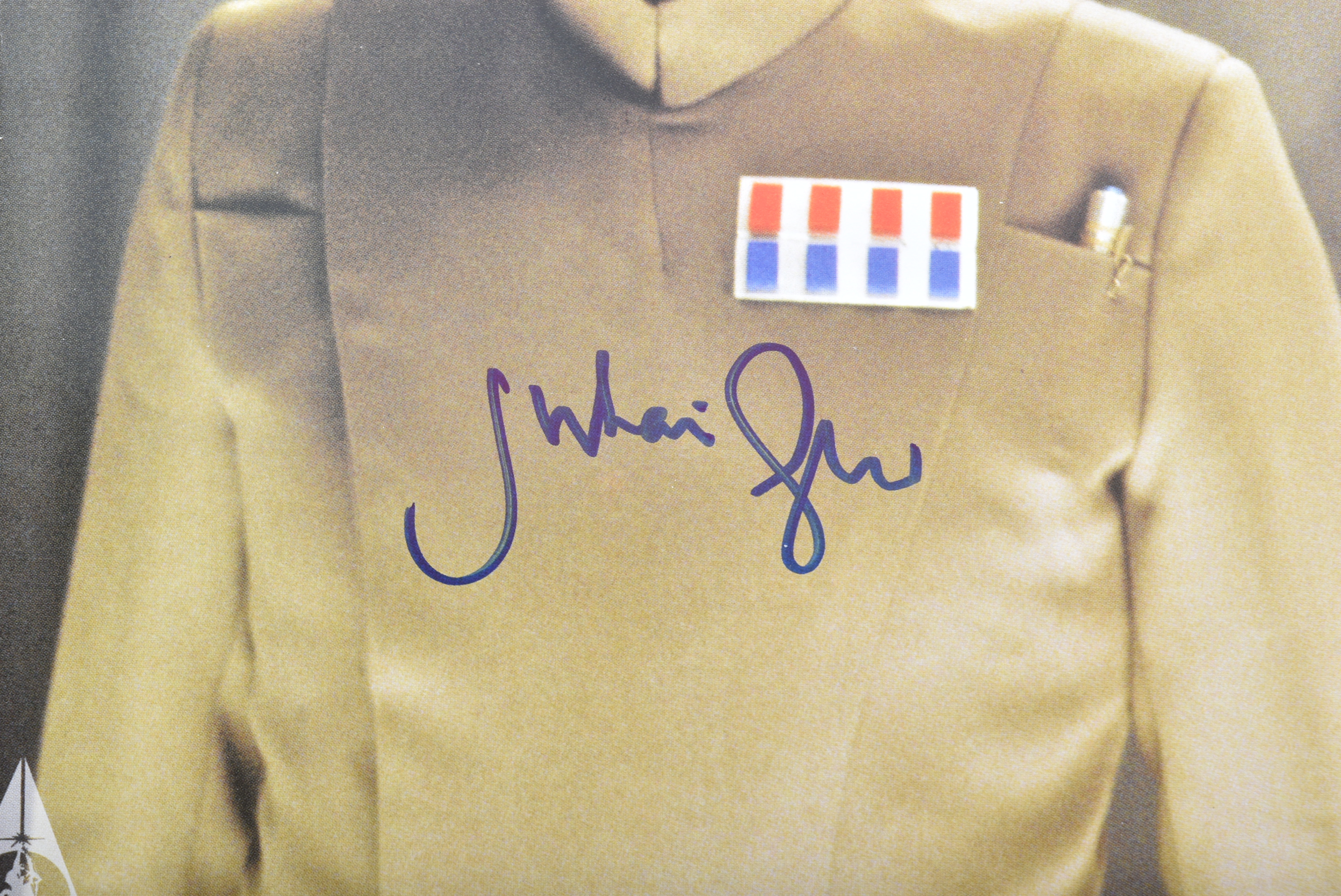 STAR WARS - JULIAN GLOVER (GENERAL VEERS) - SIGNED 8X10" - Image 2 of 2