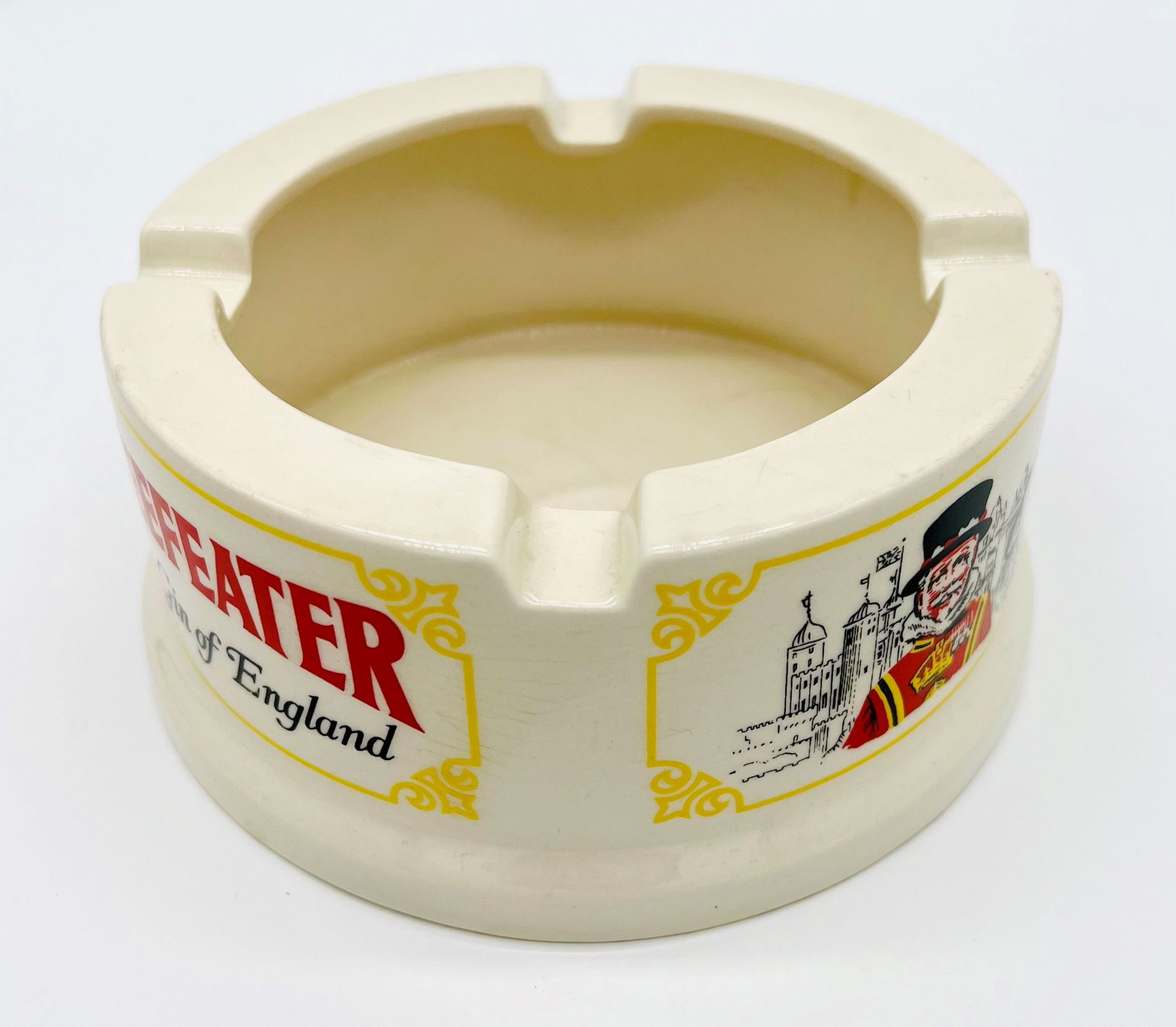 ONLY FOOLS & HORSES - THE NAG'S HEAD - SIGNED BEEFEATER WADE ASHTRAY - Bild 2 aus 8