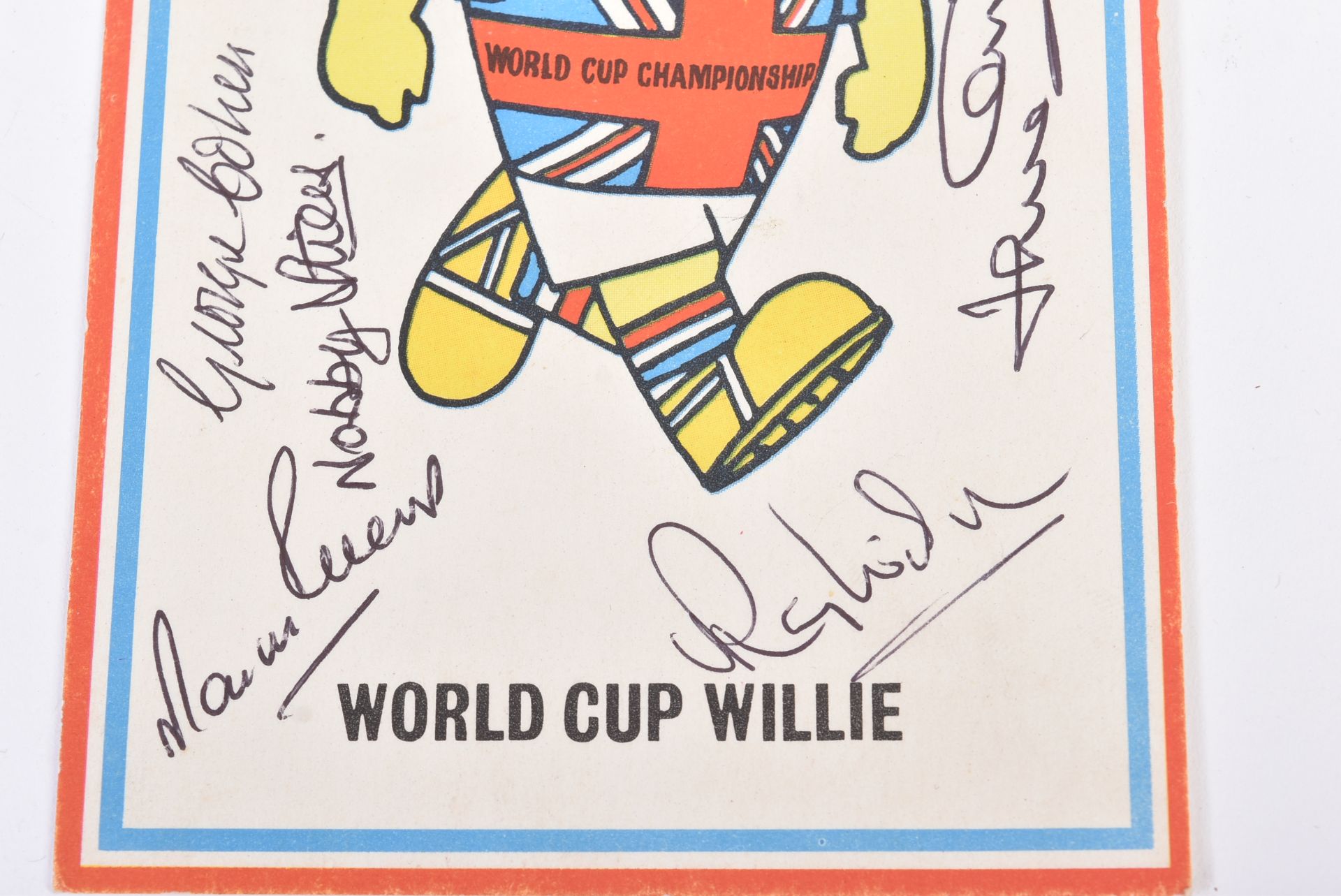 WORLD CUP 1966 - ENGLAND TEAM AUTOGRAPHED POSTCARD - Bild 2 aus 5