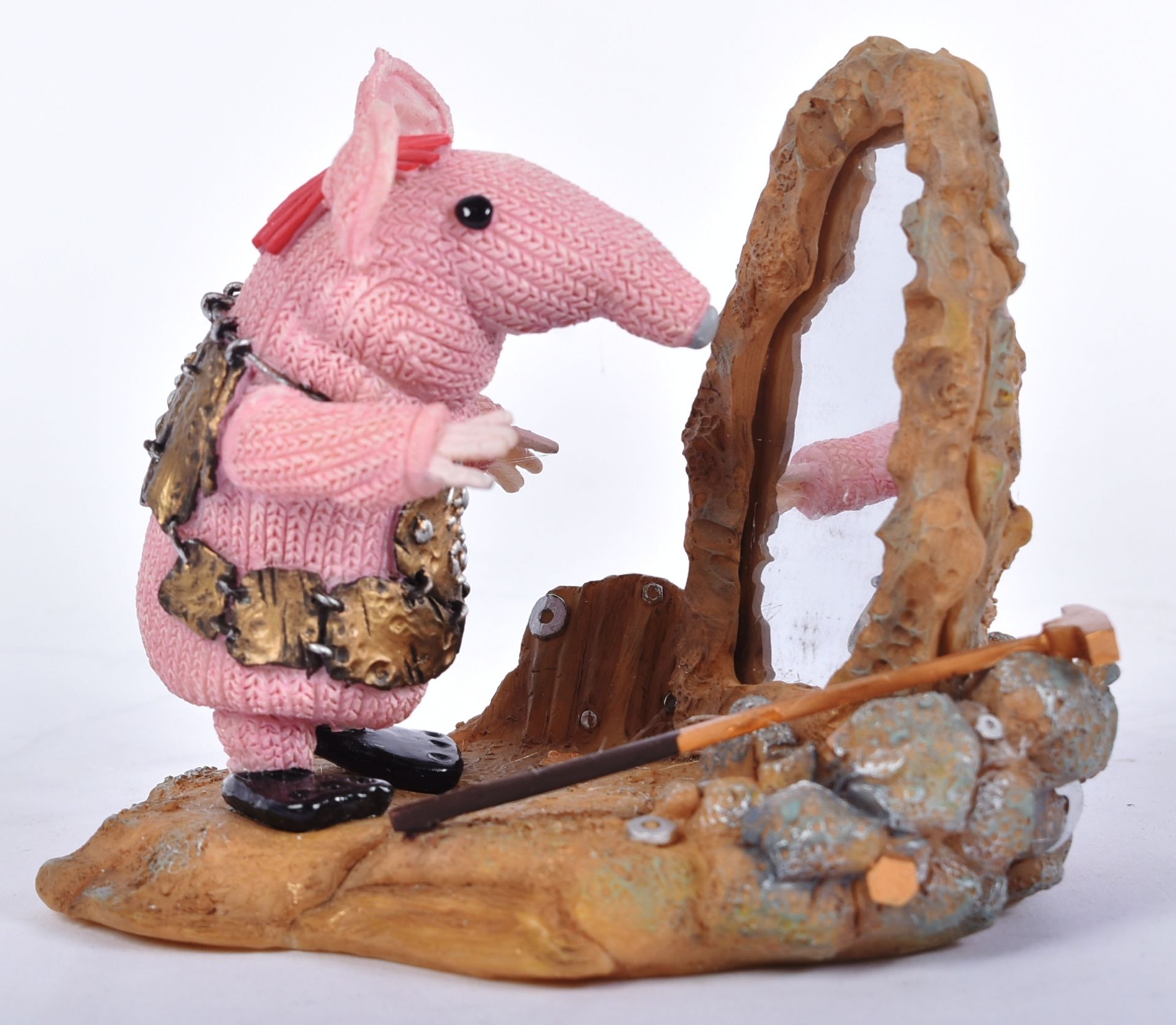 THE CLANGERS - ROBERT HARROP FIGURINE - Image 2 of 5