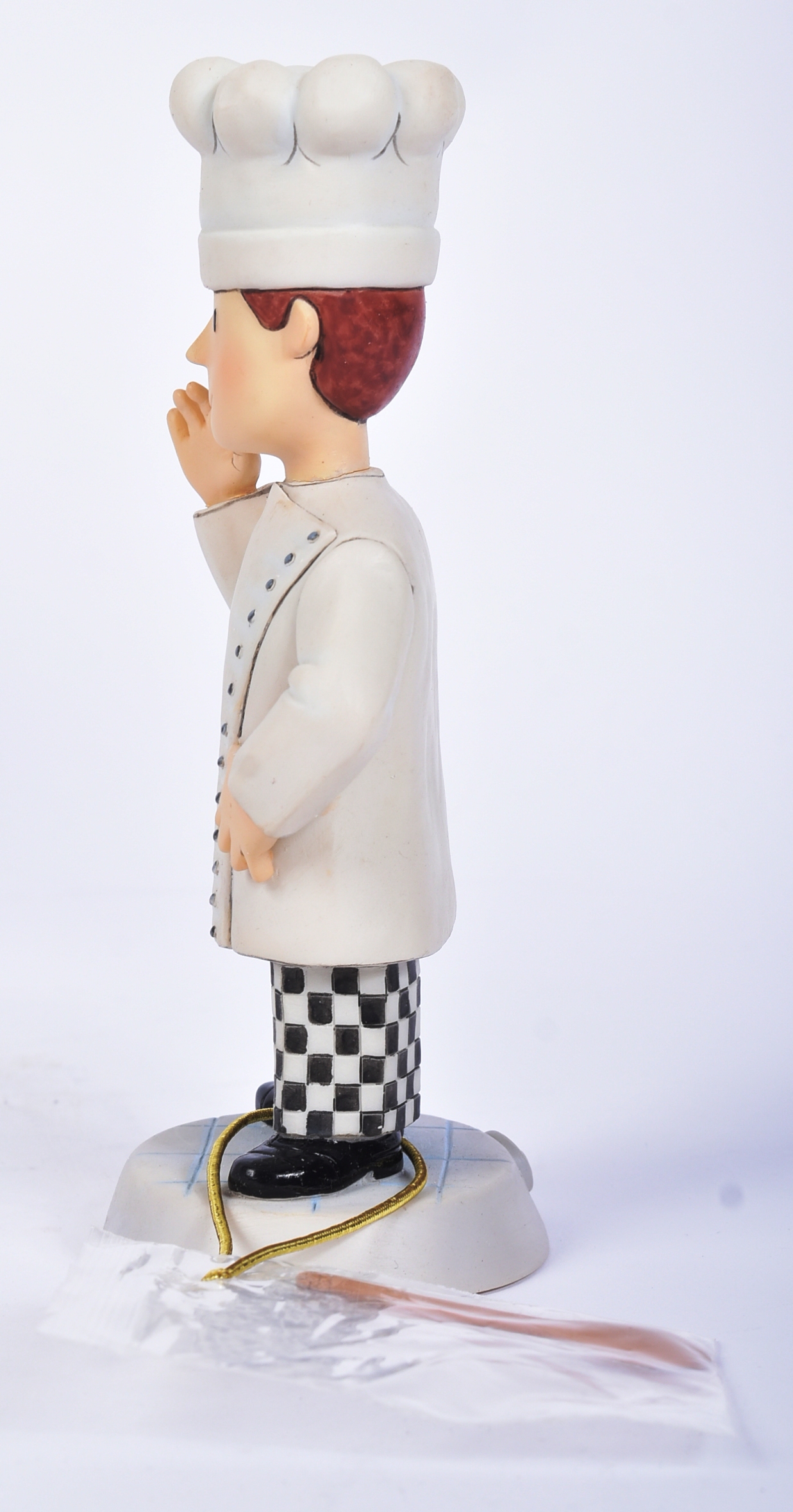 MR BENN - ROBERT HARROP - LIMITED EDITION FIGURINE - Image 3 of 5