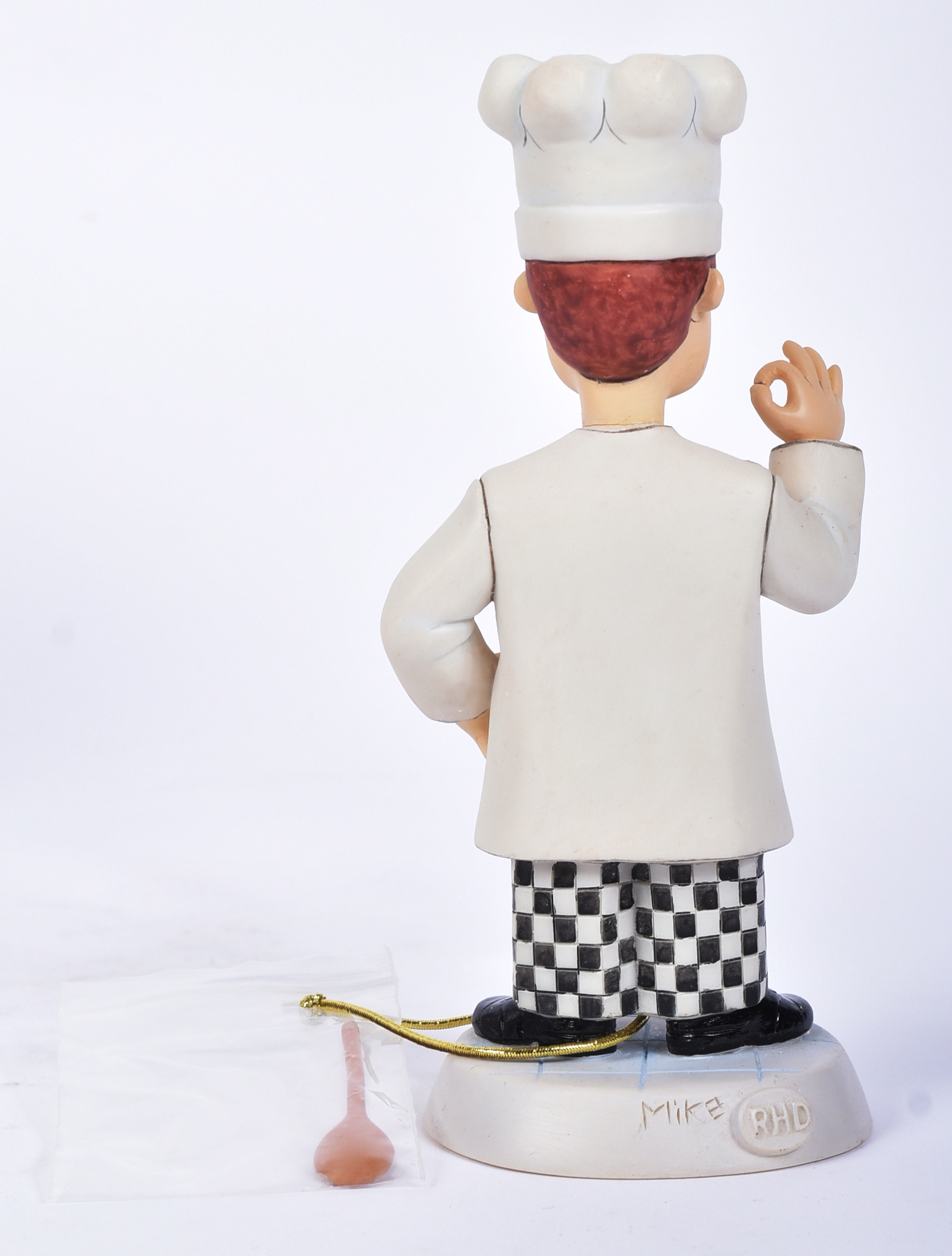 MR BENN - ROBERT HARROP - LIMITED EDITION FIGURINE - Image 4 of 5