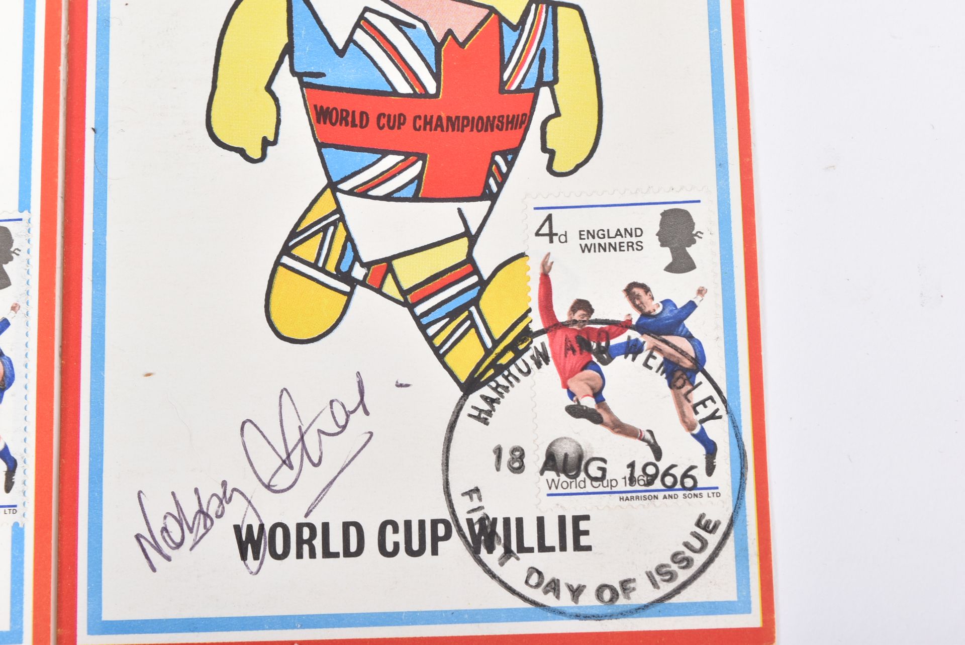 WORLD CUP 1966 - COLLECTION OF AUTOGRAPHS - FOOTBALL - Image 2 of 6