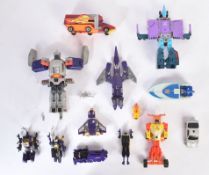 TRANSFORMERS - COLLECTION OF VINTAGE HASBRO G1 TRANSFORMERS