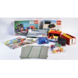 LEGO - COLLECTION OF VINTAGE LEGO SETS & LOOSE BRICKS