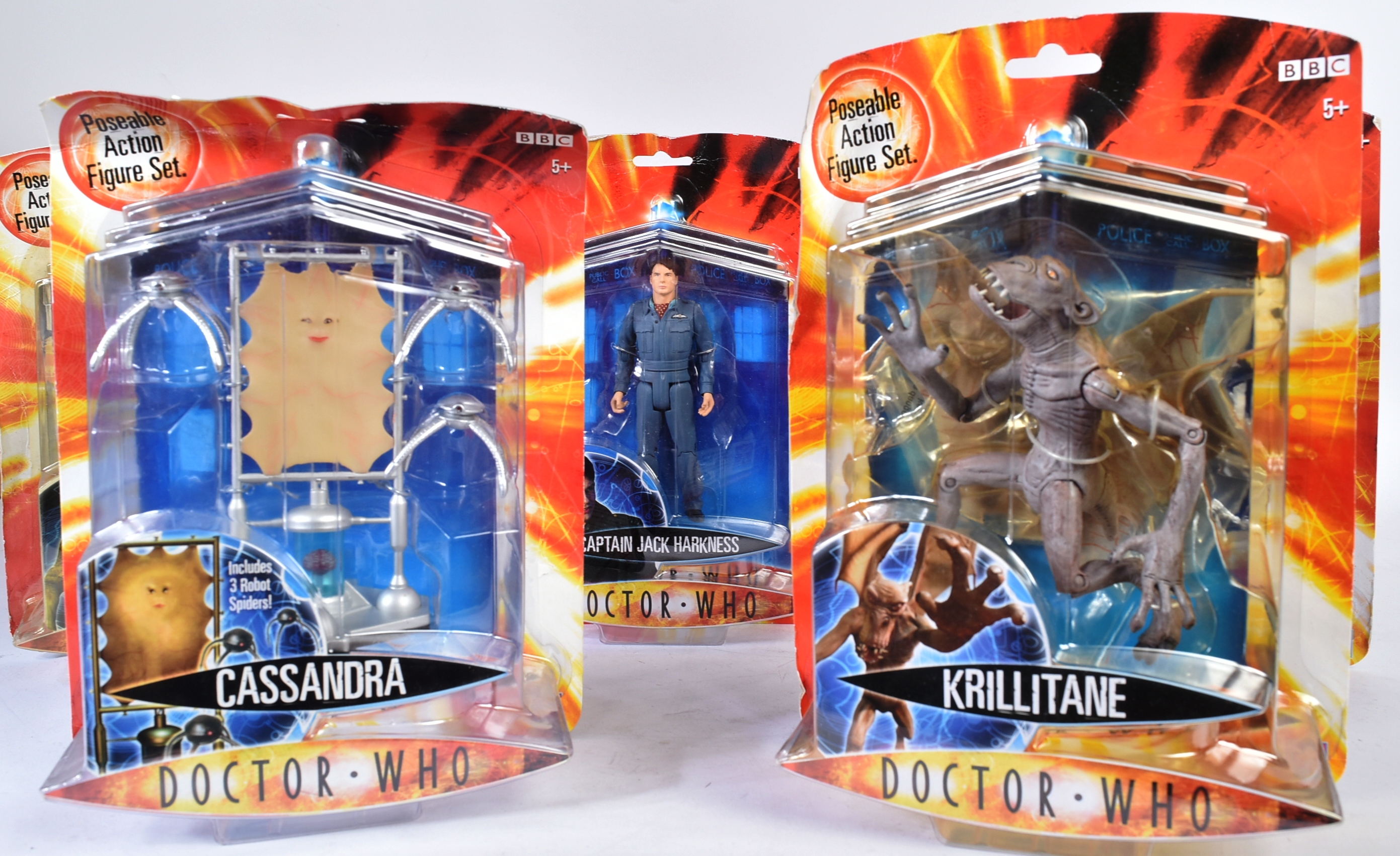 DOCTOR WHO - CHARACTER OPTIONS - COLLECTION OF MEMORABILIA - Image 2 of 7