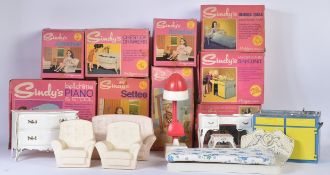 SINDY - COLLECTION OF VINTAGE BOXED PLAYSETS