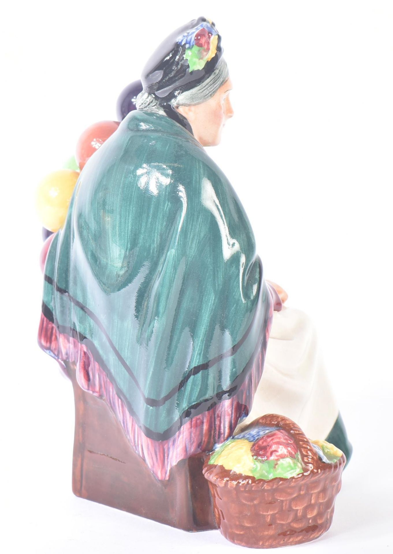 ROYAL DOULTON – OLD BALLOON SELLER - FROM A PRIVATE COLLECTION - Bild 3 aus 4