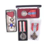 COLLECTION OF ASSORTED MILITARY MEDALS